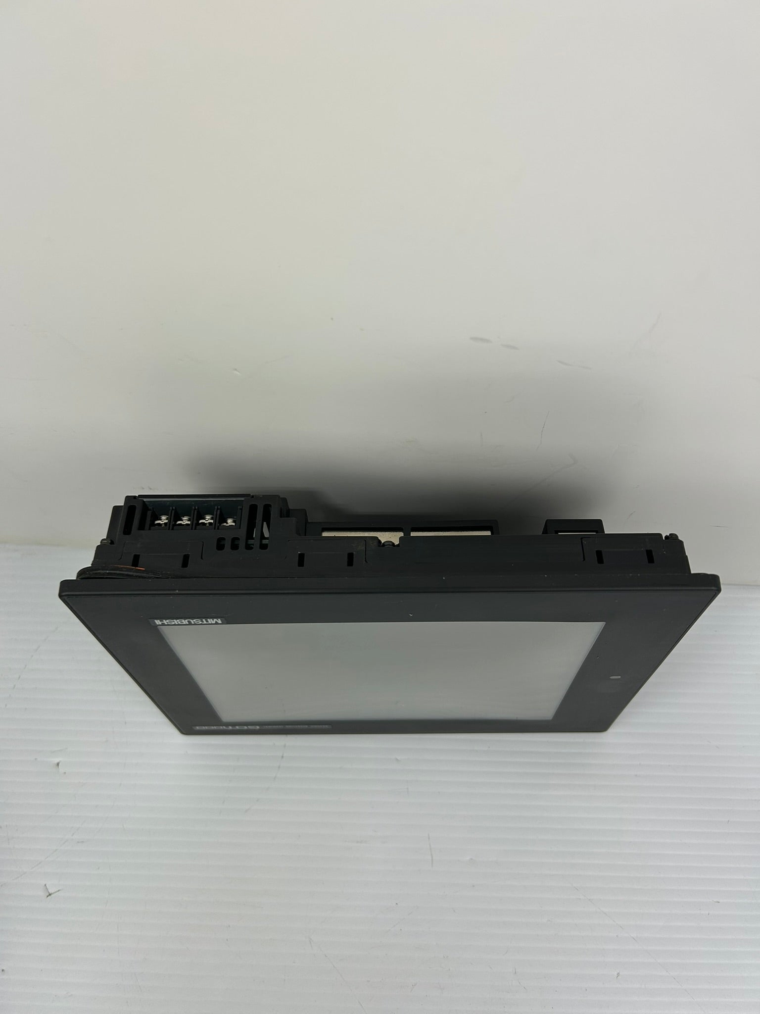 Mitsubishi GT1265-VNBA Graphic Operation Terminal GOT1000 100-240VAC 50/60Hz