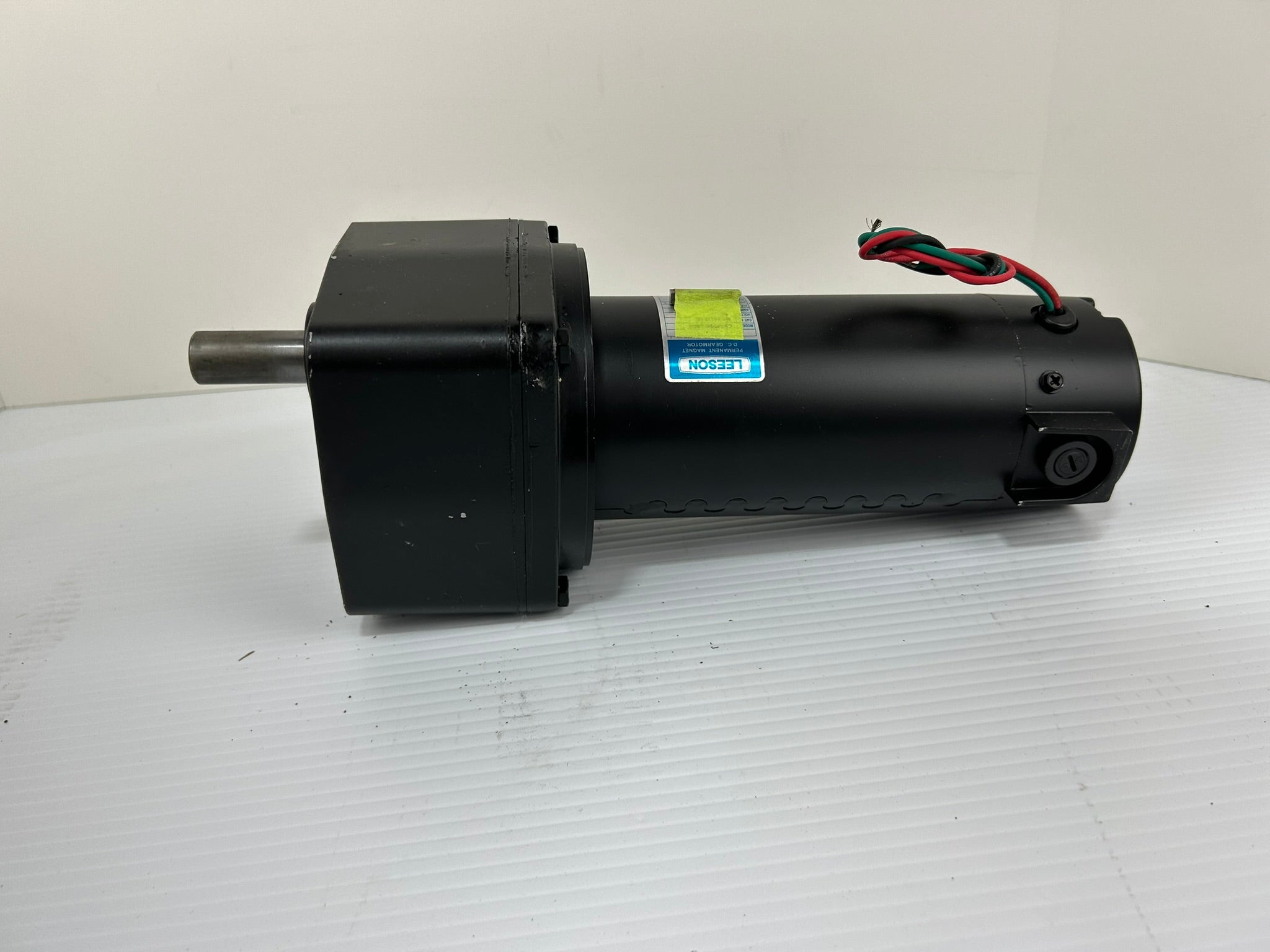 Leeson M1135112.00 Gear Motor CM34D25NZ58B DC Gearmotor 1/4 HP 165 RPM