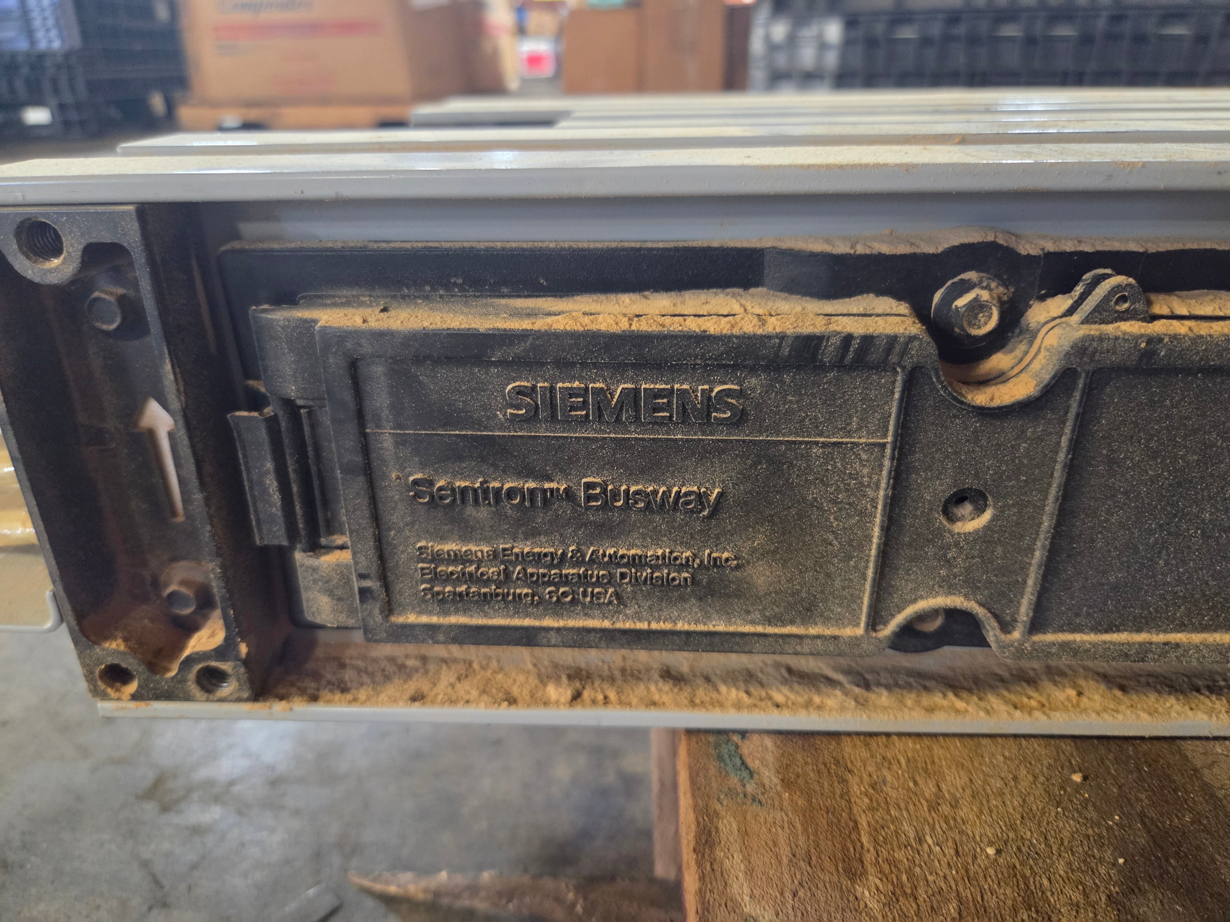 Siemens Sentron Busway Plug-in Straight Busbar 10' 71183-A00A01 Copper 3PH 4W