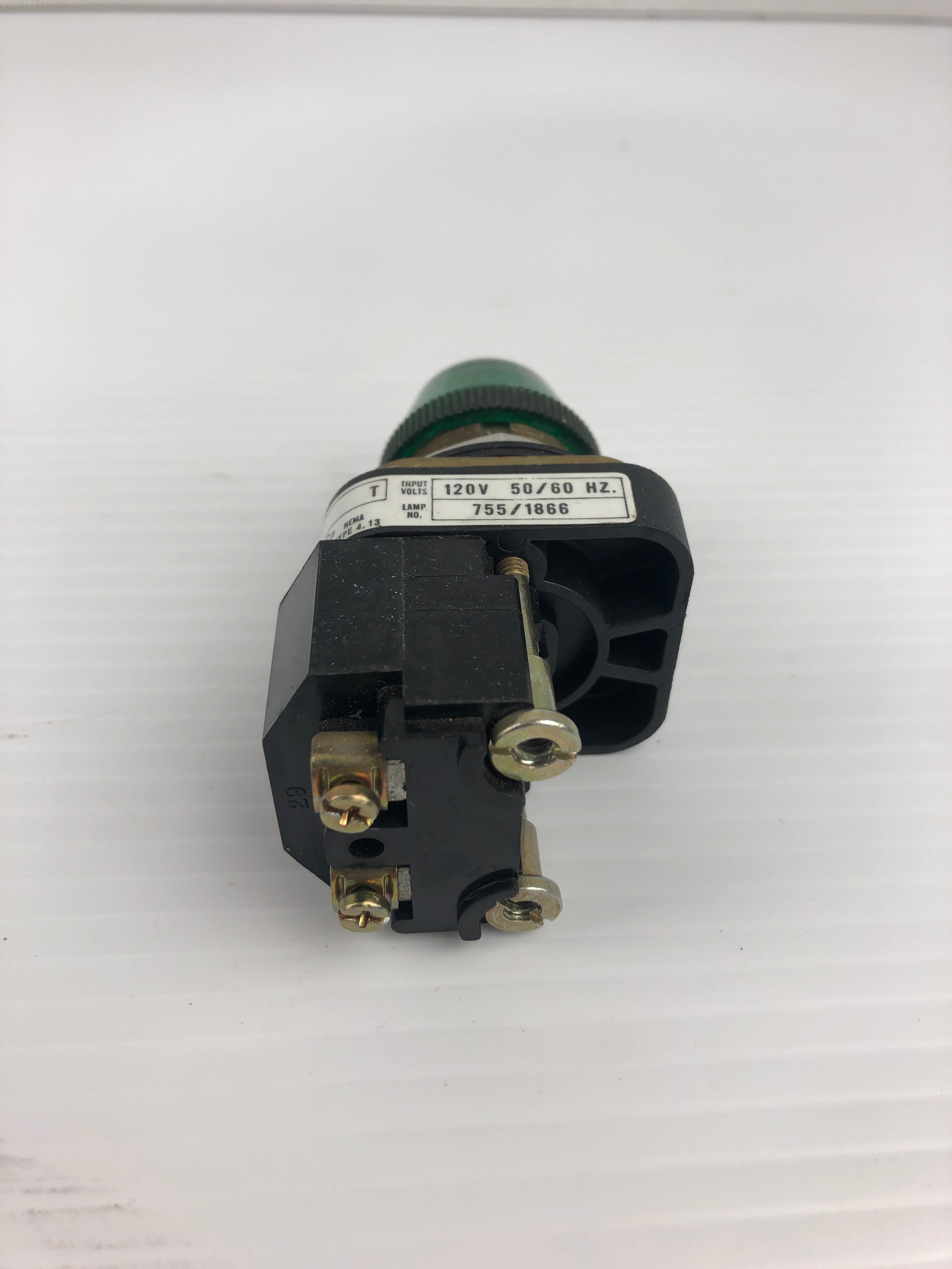Allen Bradley 800T-P16 Green Indicator Light 120V 50/60Hz