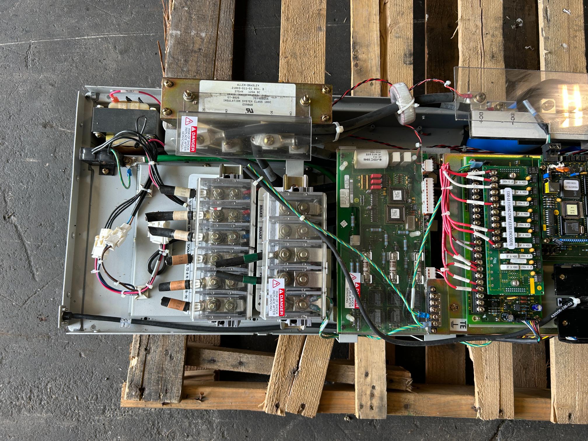 Allen-Bradley 1336 Plus Drive 1336S-B075-AN-EN4 Series D