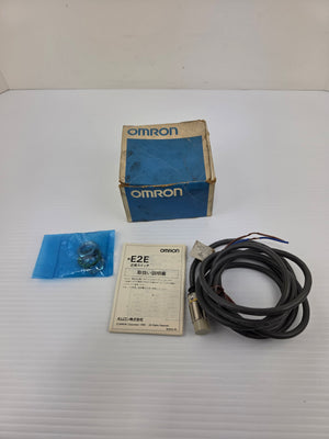 Omron E2E-X10MY1-US Inductive Proximity Sensor 10mm 20-264VAC M18