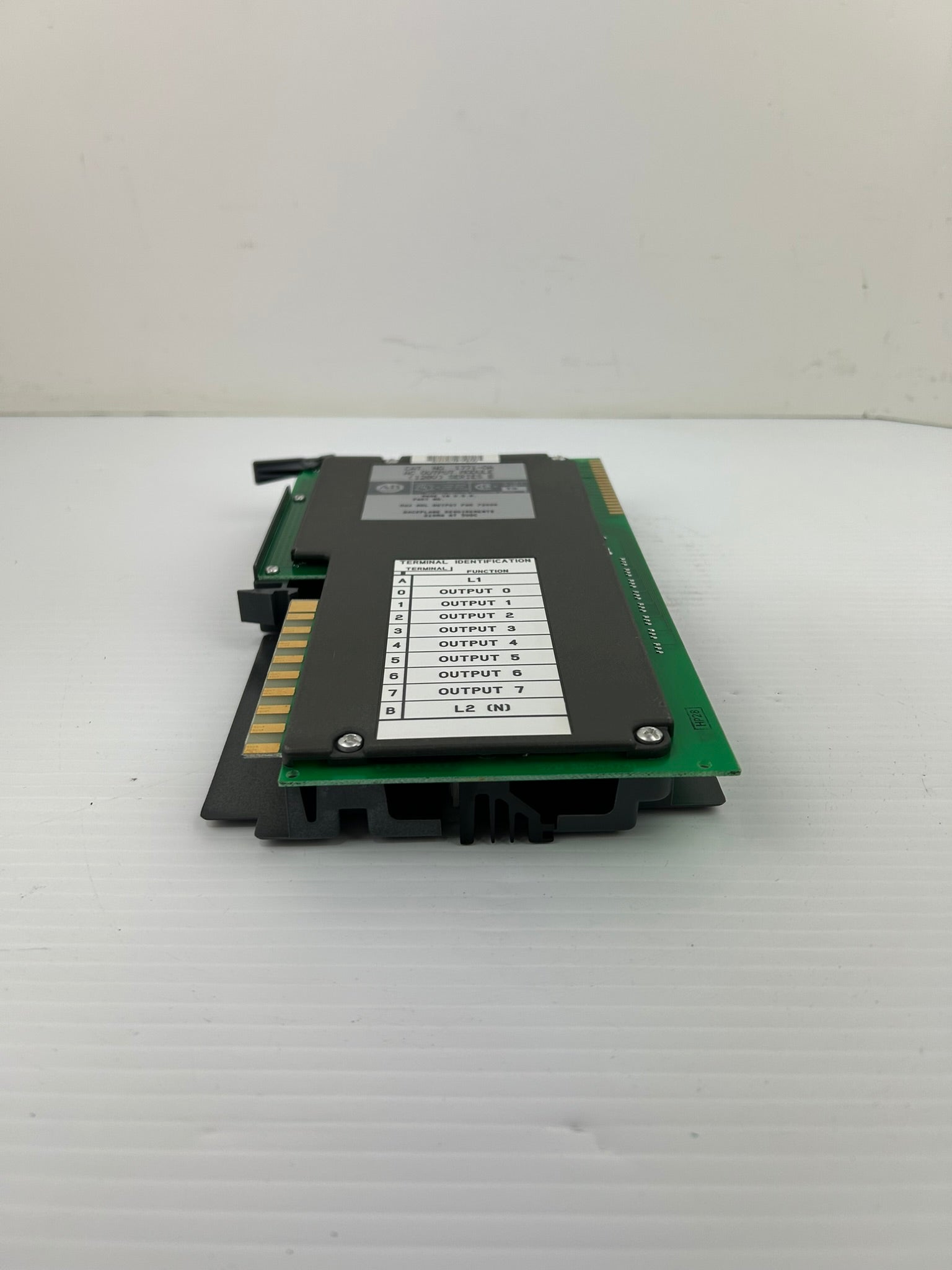 Allen-Bradley 1771-0A AC Output Module Series B 120V