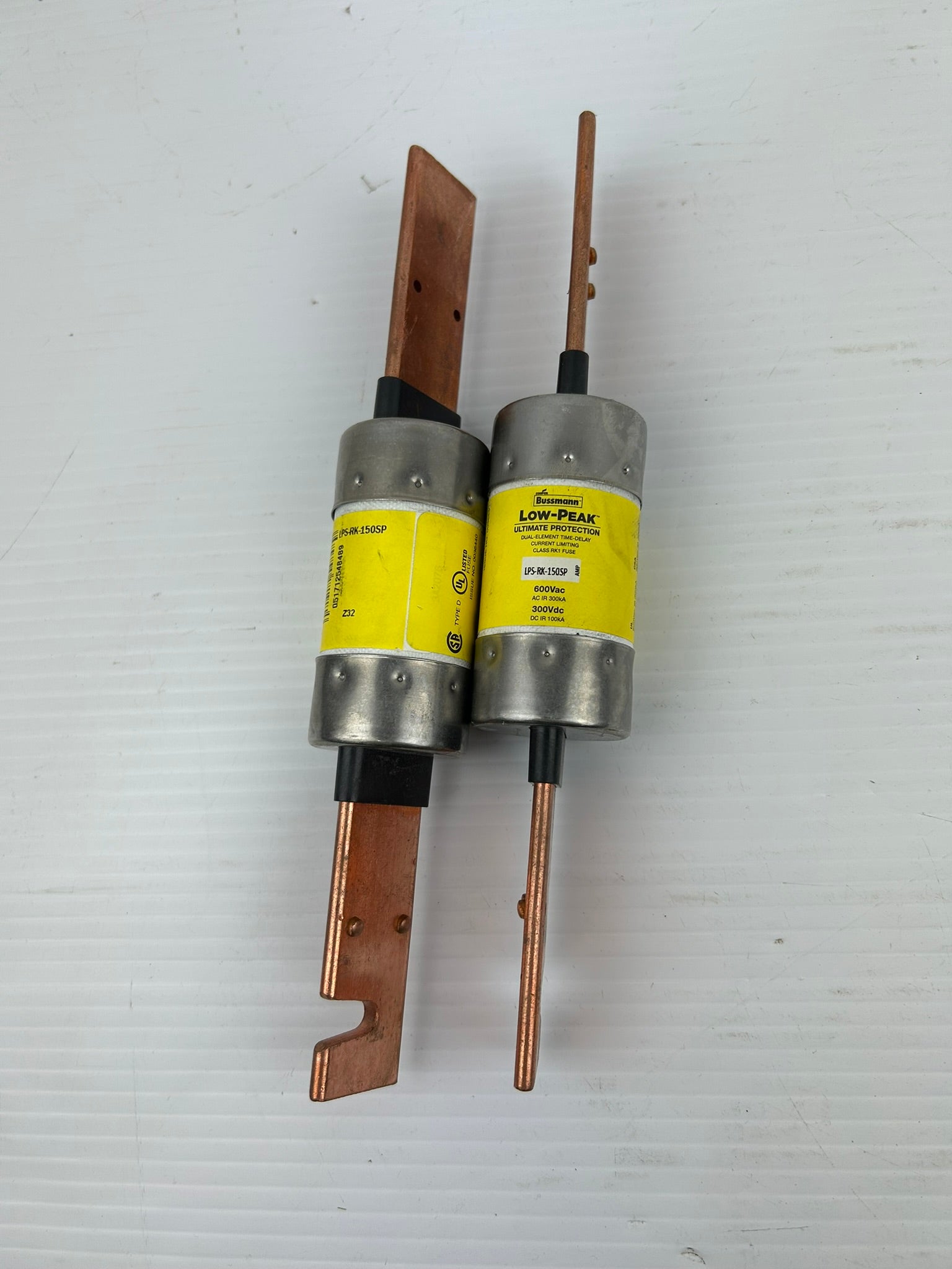 Bussmann LPS-RK-150SP Low-Peak Dual-Element Time-Delay Fuse 150A - Lot of 2