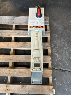 ABB ACH550-PCR-015A-4 VFD Drive 480V 3PH 10HP w/ Disconnect Switch Enclosure