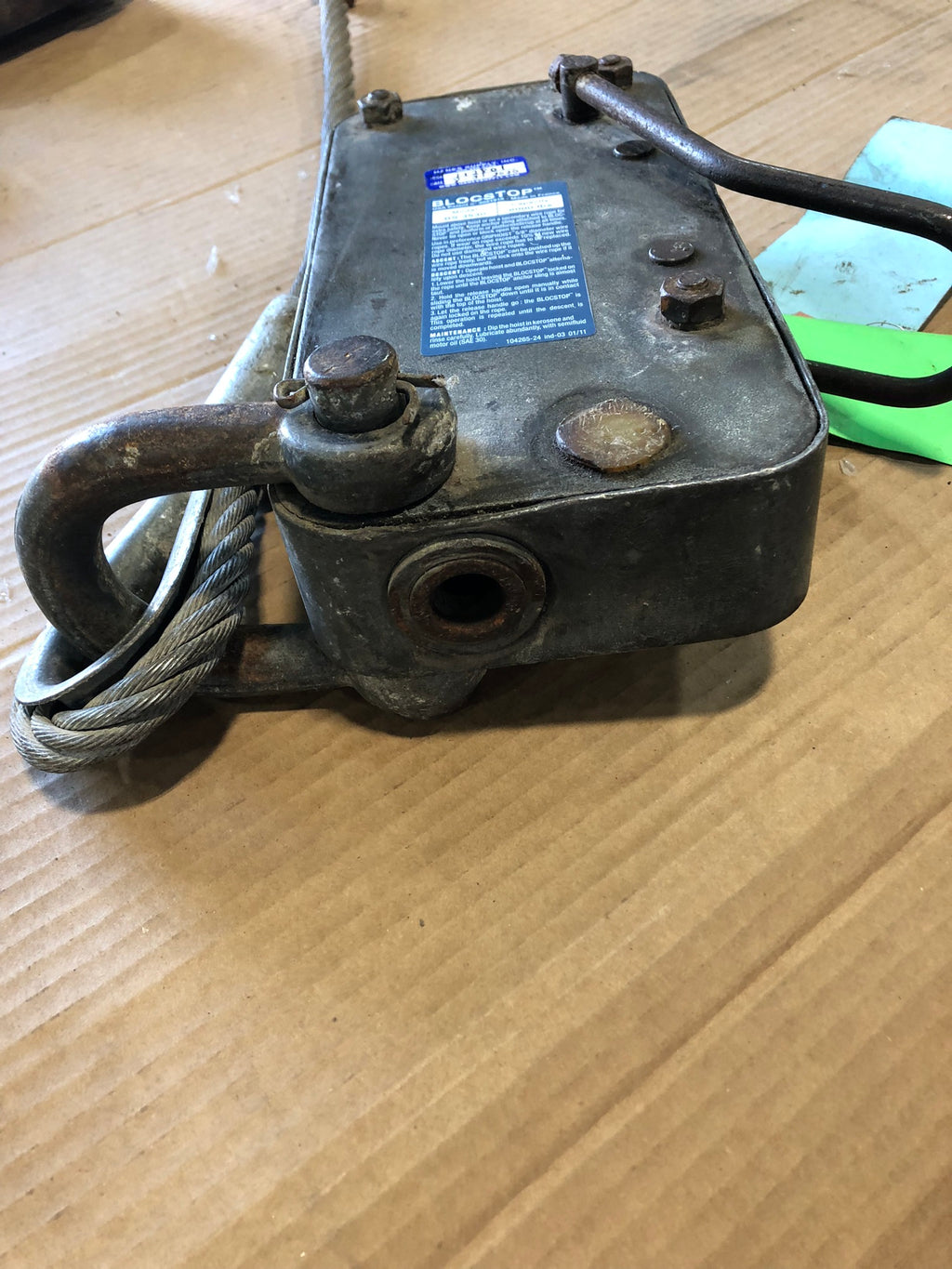 Blocstop BS3530 Wire Rope Safety Device Capacity 6000 lbs. – Metal ...