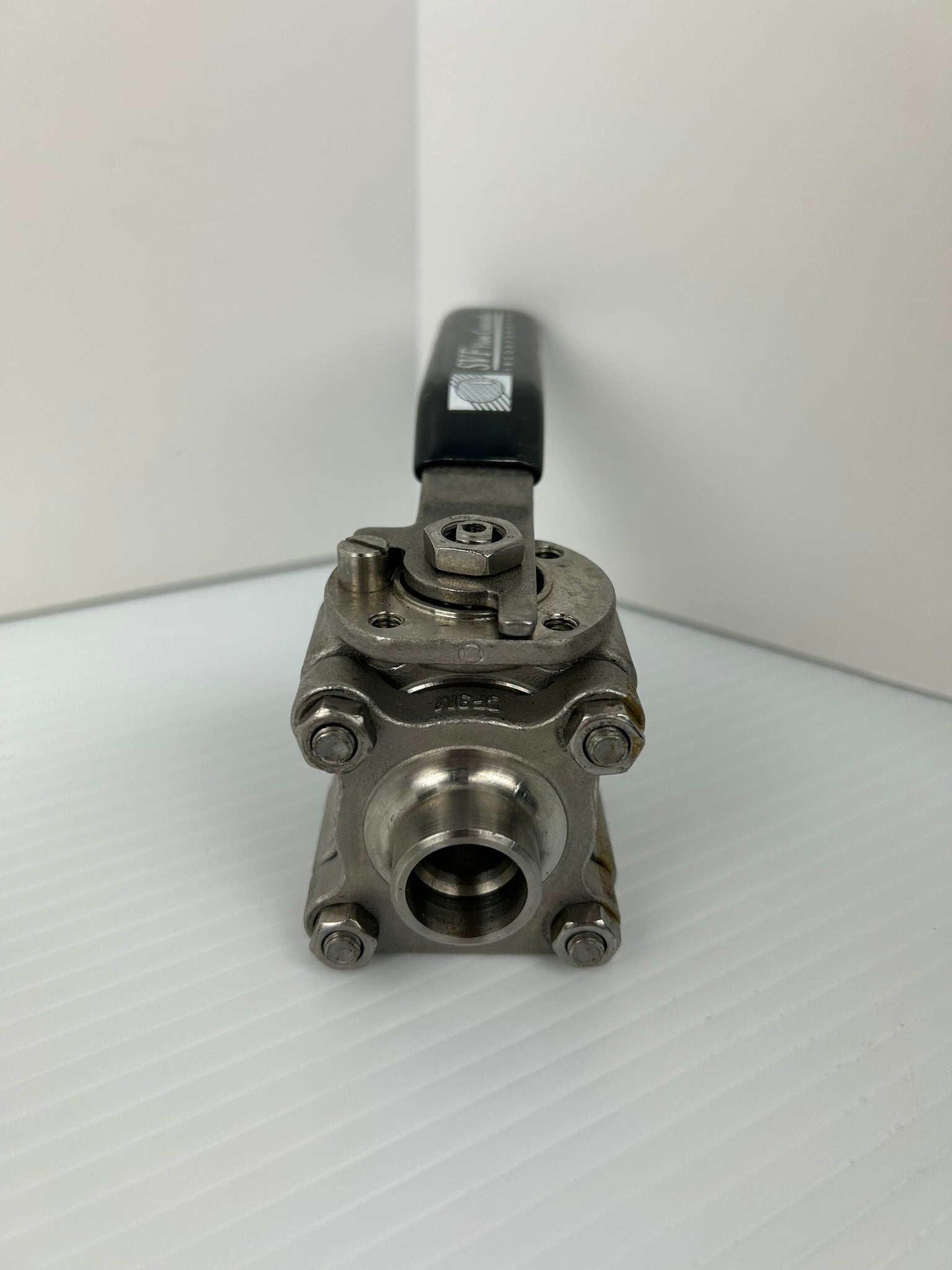 SVF Flow Controls B86666ATBW10 Ball Valve 1/2"