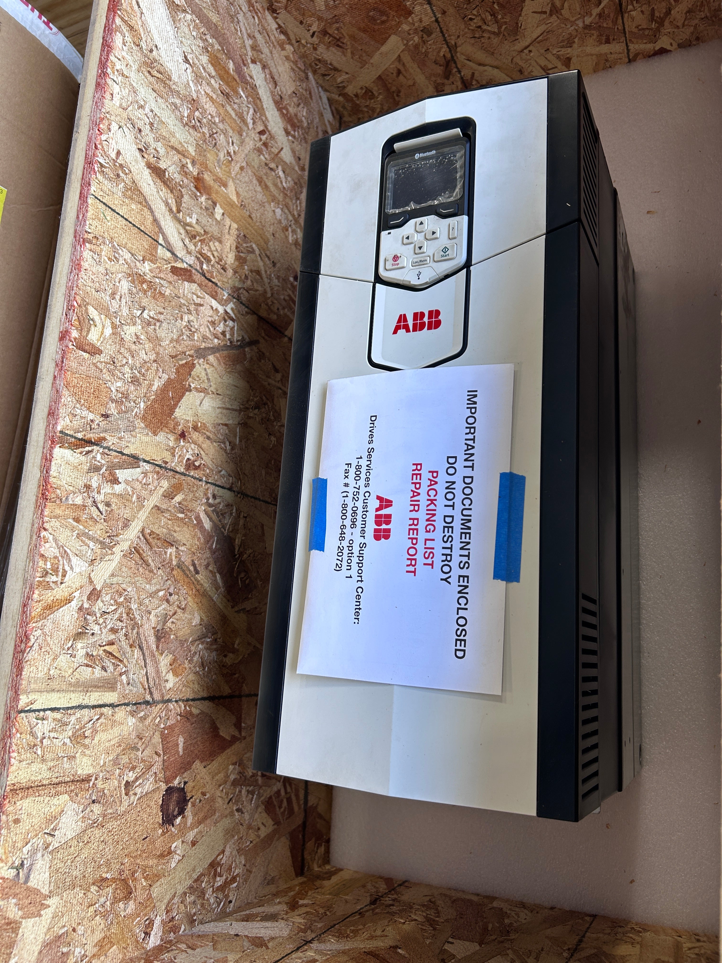 ABB ACS880-01-096A-5+D150 AC Drive VFD 75HP 480V 96A 3PH - Manufacturer Repaired