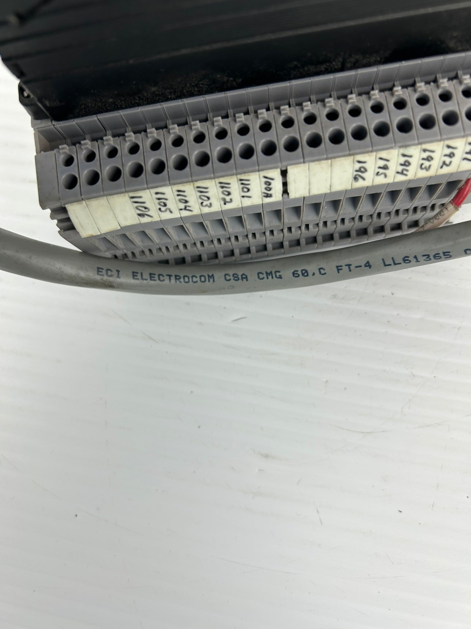 Enterlec BOM.16 21 017 04 Din Rail Mount Terminal Block Assembly