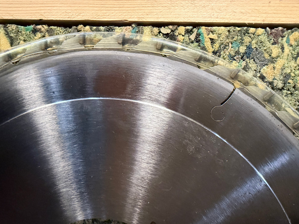 Peak Toolworks D85-2229P 12" 42T Industrial Circular Saw Blade MOD R45 w/ Case