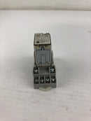 Allen Bradley 700-HC24Z24-4 Relay 24VDC Series D with Base 700-HN128 Series B