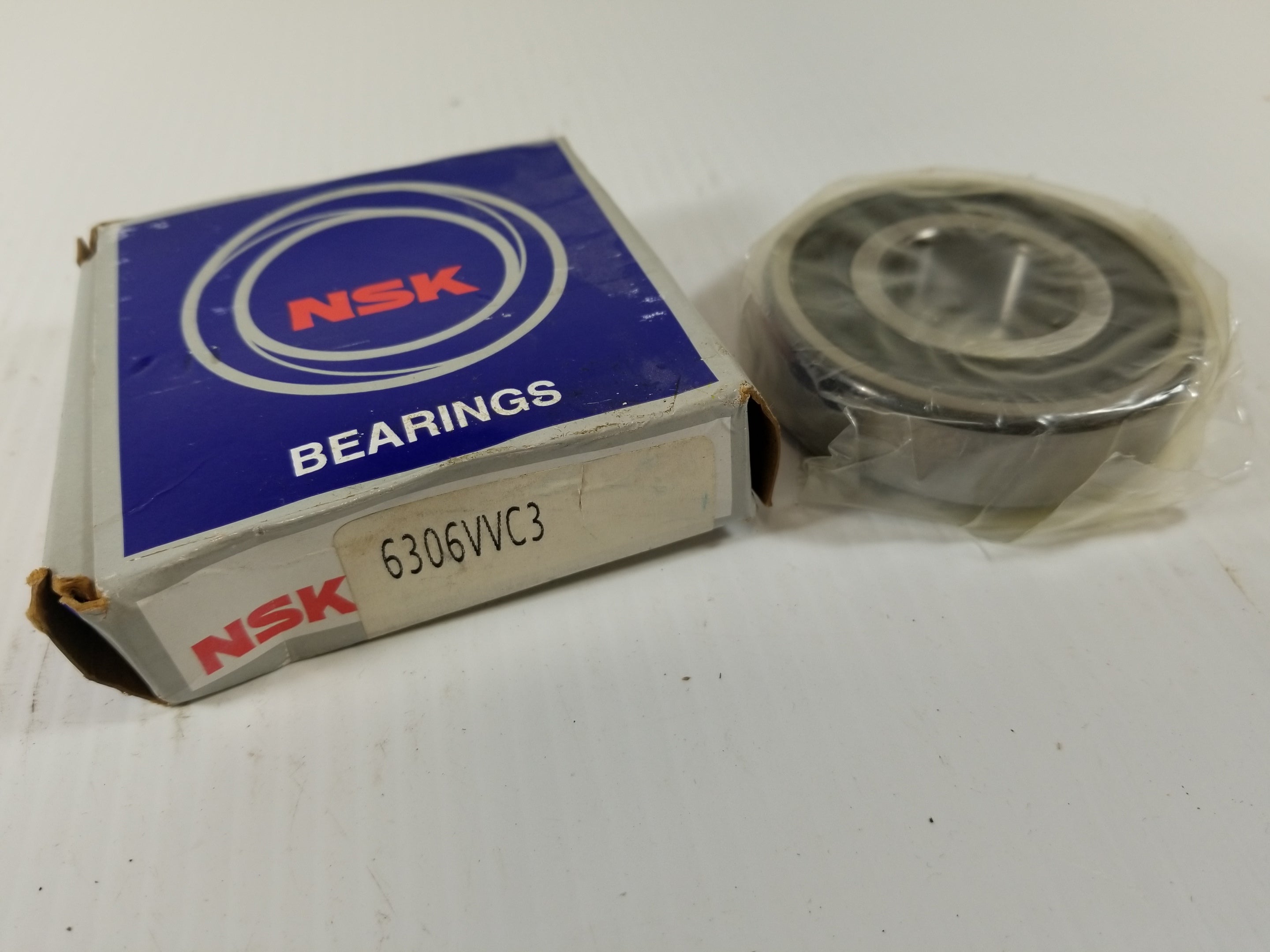 NSK 6306VVC3 Ball Bearing