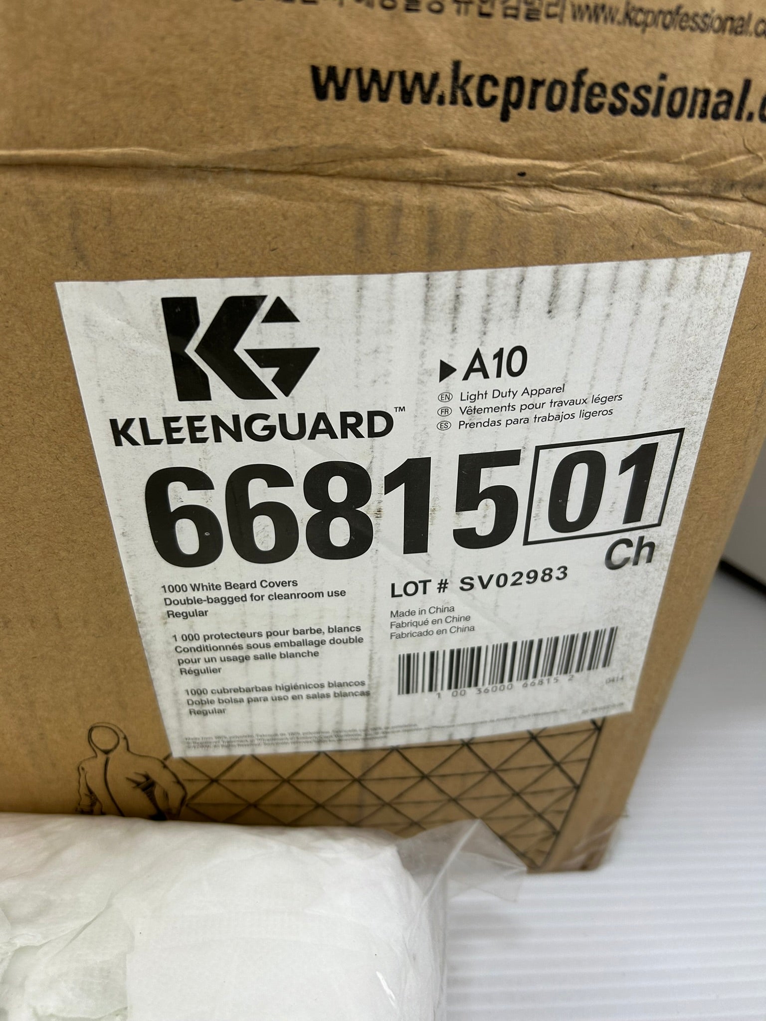 Kleenguard 66815 White Beard Cover A10 - Lot of 1000