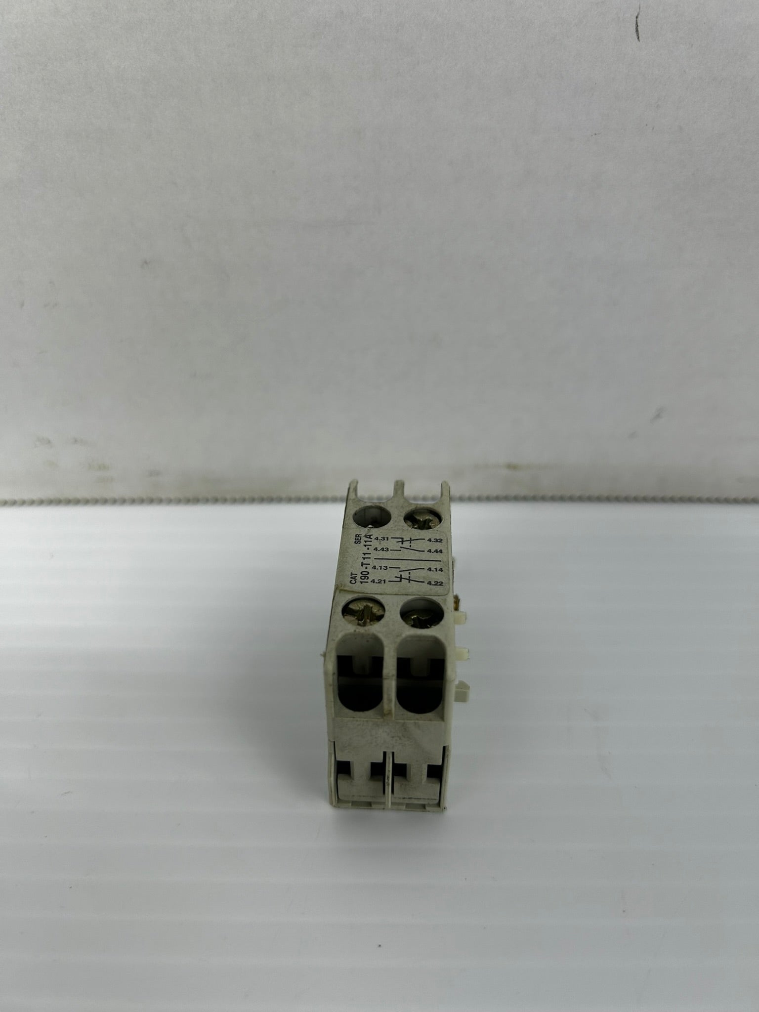 Allen-Bradley 190-T11-11A Trip Indicator Ser. A 500V 6A - Lot of 7