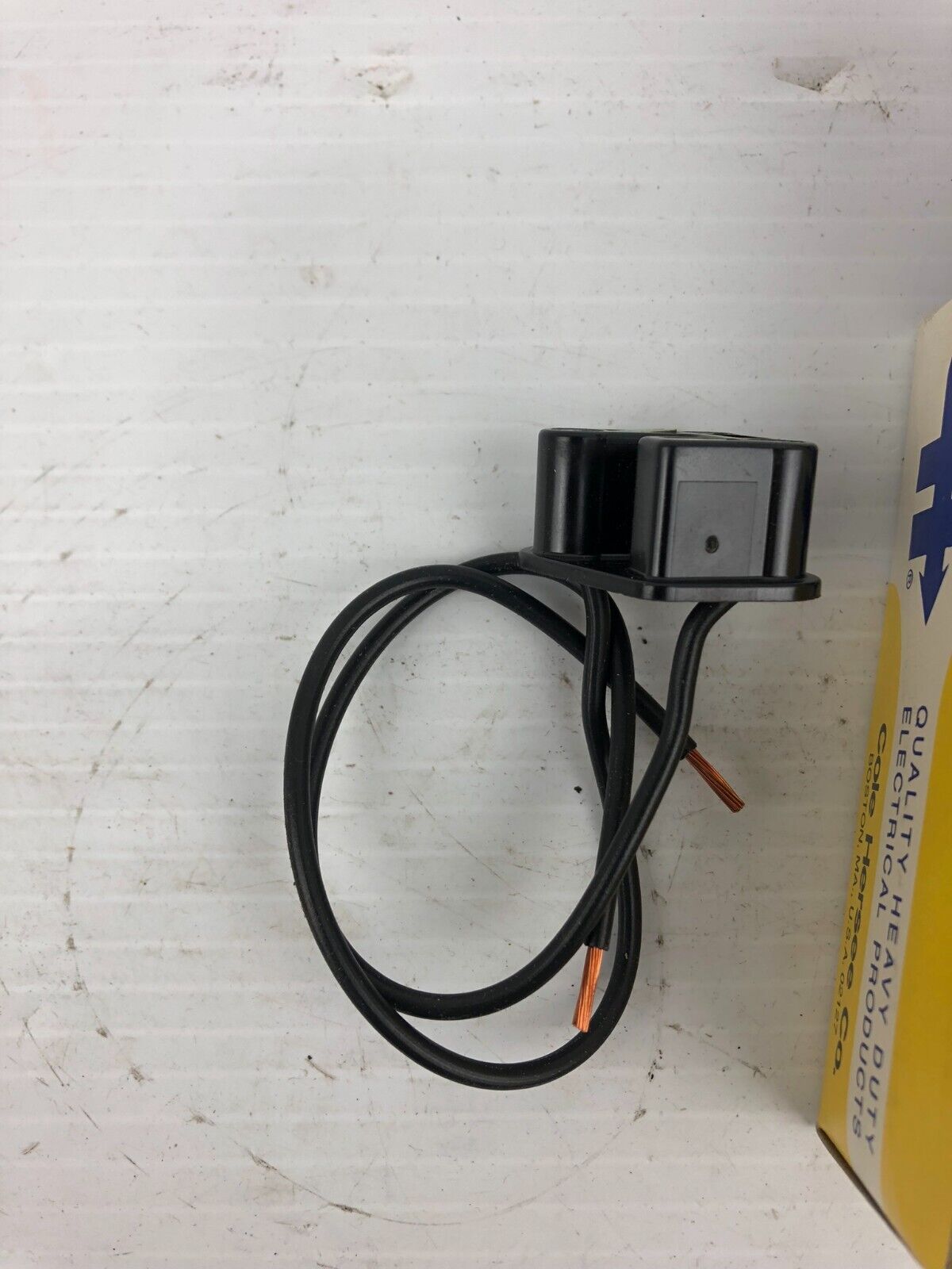 Cole Hersee 3051 Sealed Beam Connector
