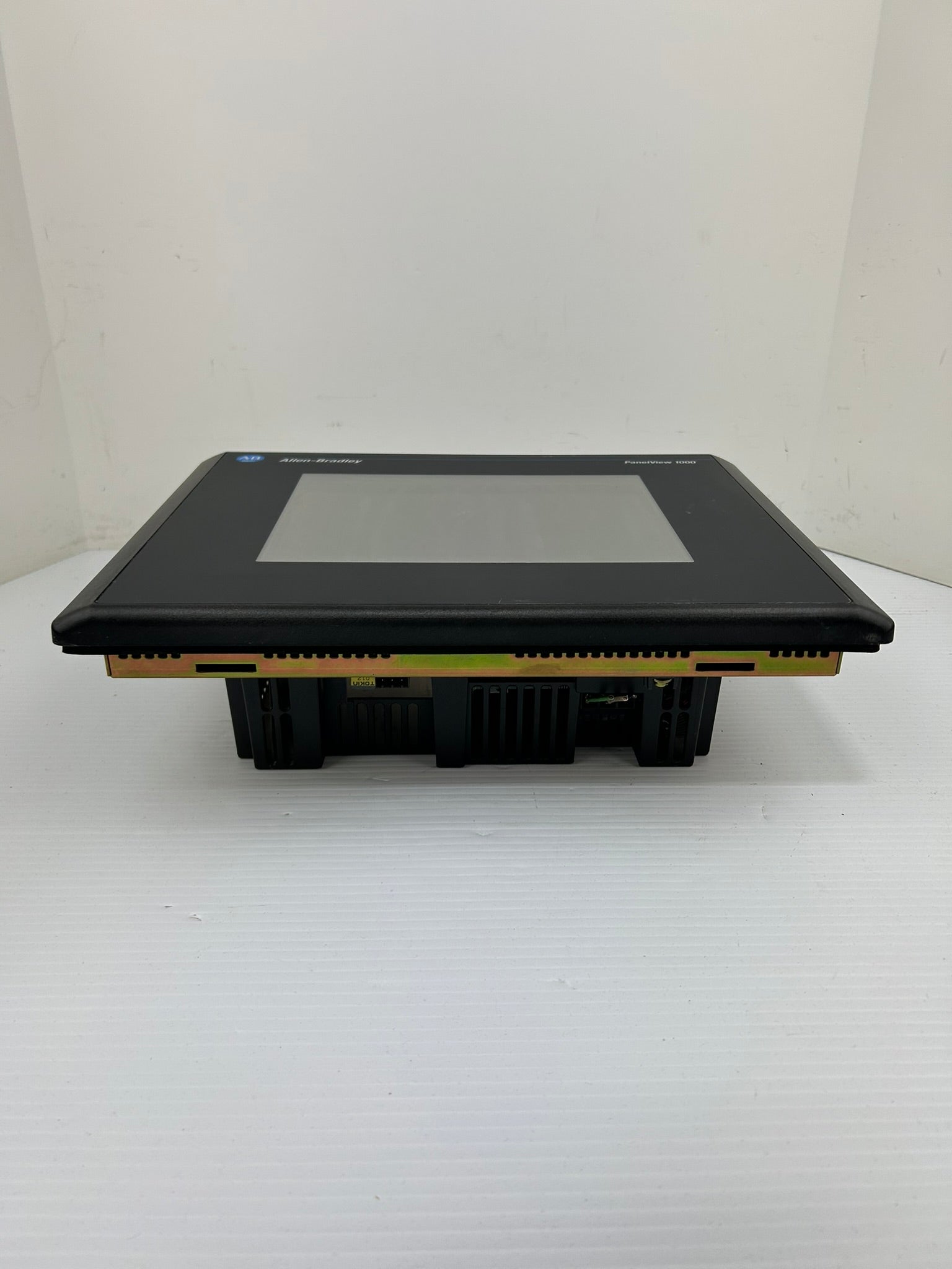Allen Bradley 2711-T10C8 PanelView 1000 Series C Rev B FRN 4.10 100-240VAC