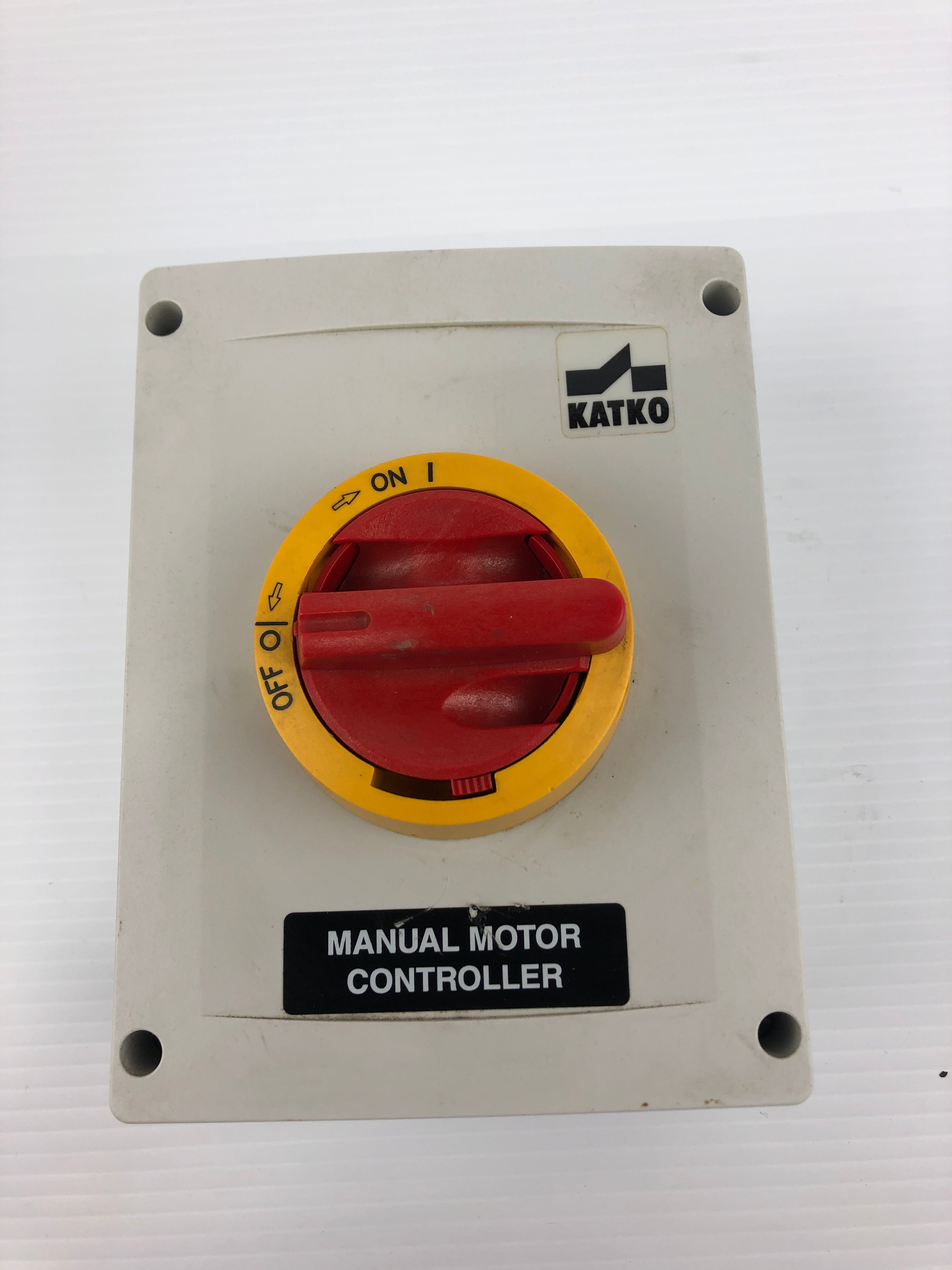 Katko KEM 340LU Y/R Manual Motor Controller Box Type 4X
