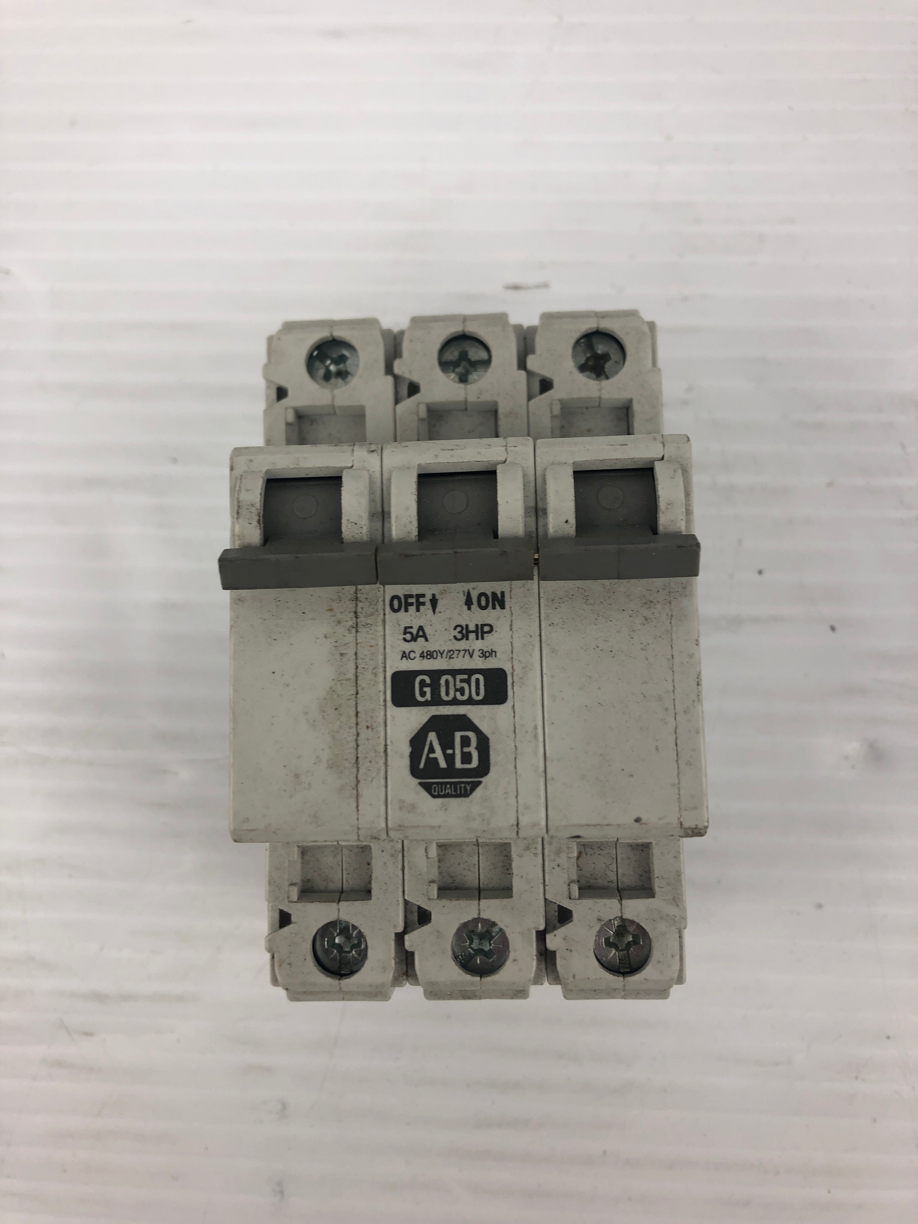 Allen Bradley 1492-CB3 Circuit Breaker G050 5A 3HP Series C