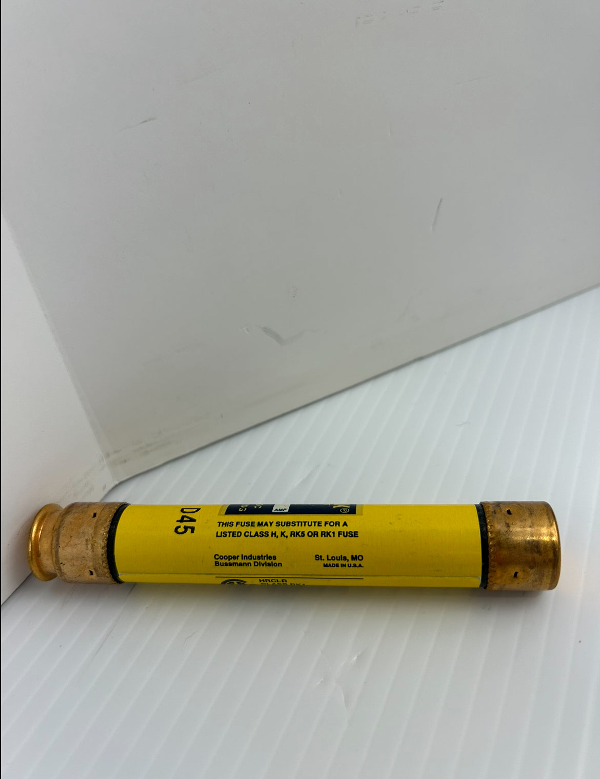 Bussmann LPS-RK-8SP Low-Peak Dual Element Time Delay Fuse 600VAC 8A - Lot of 15