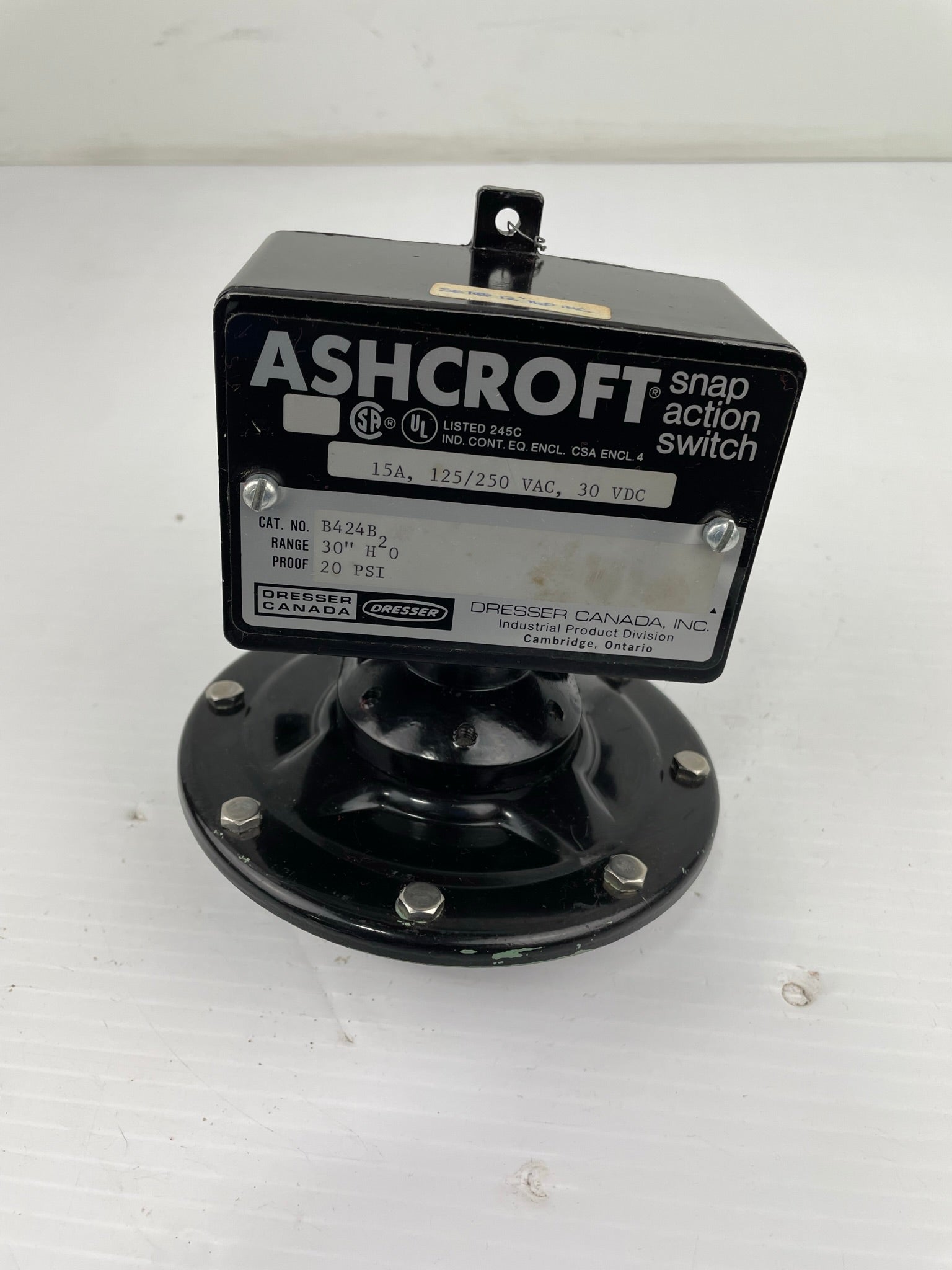 Ashcroft B424B Snap Action Pressure Switch 0-30in 15A 125/250VAC 30VDC Dresser