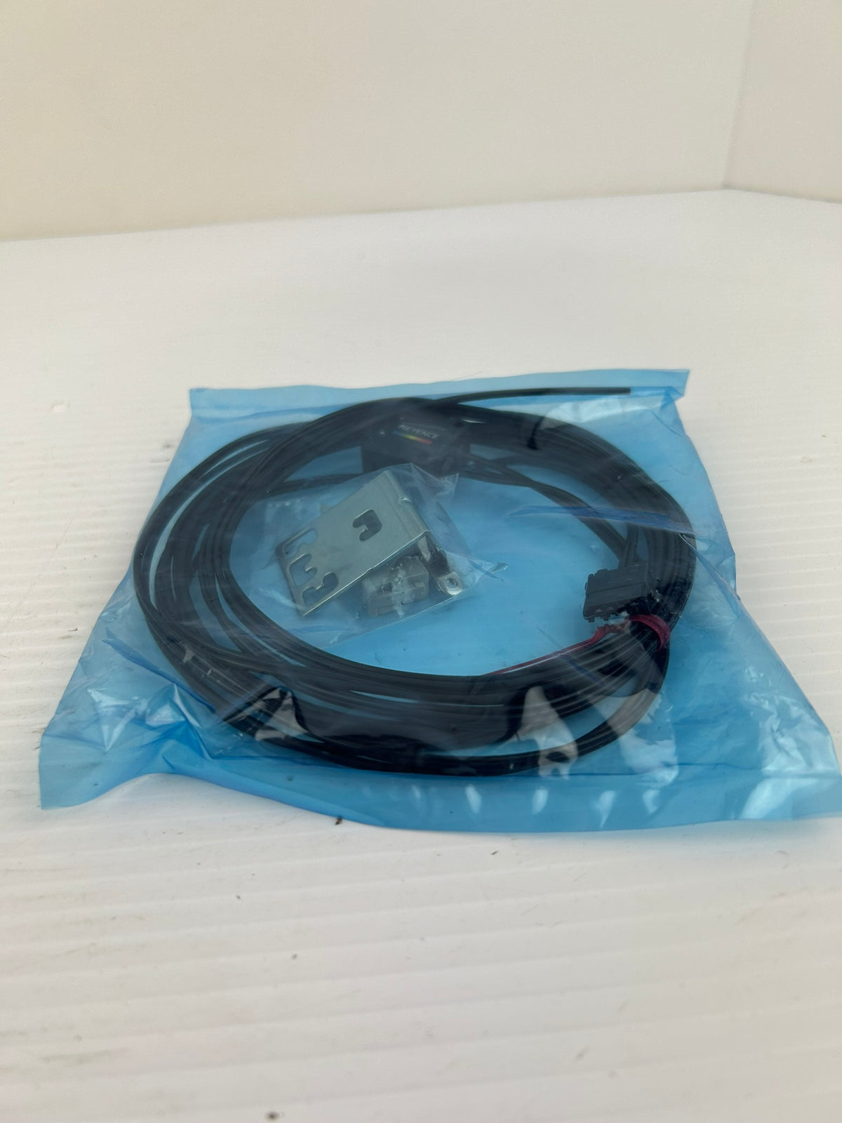 Keyence CZ-H32 Digital Fiberoptic Reflective Sensor Head