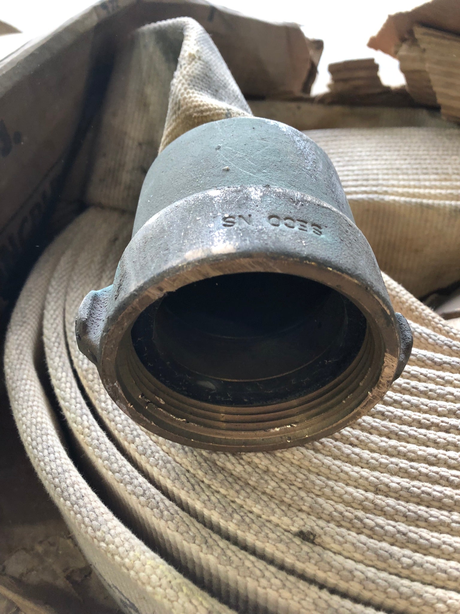S.J. Fire Hose 300 LB PSI White 2-1/2" x 50' Long 6/85R with Brass Fitting