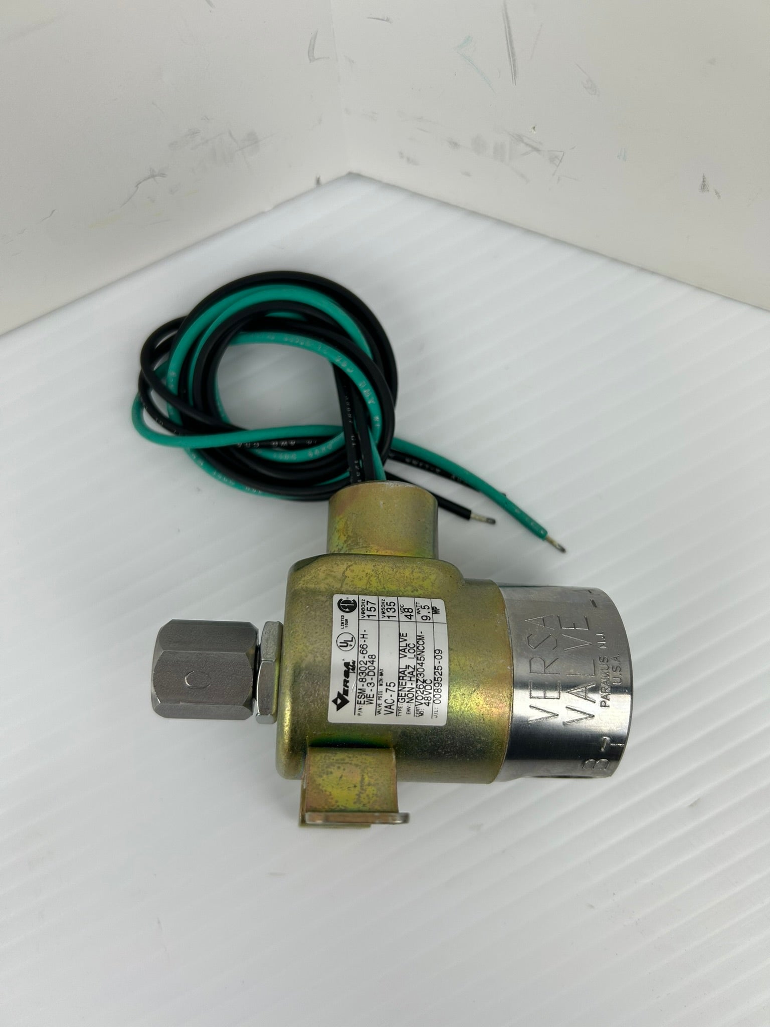 Versa ESM-8302-66-H-WE-3-D048 General Valve 75PSIG 48VDC 9.5W
