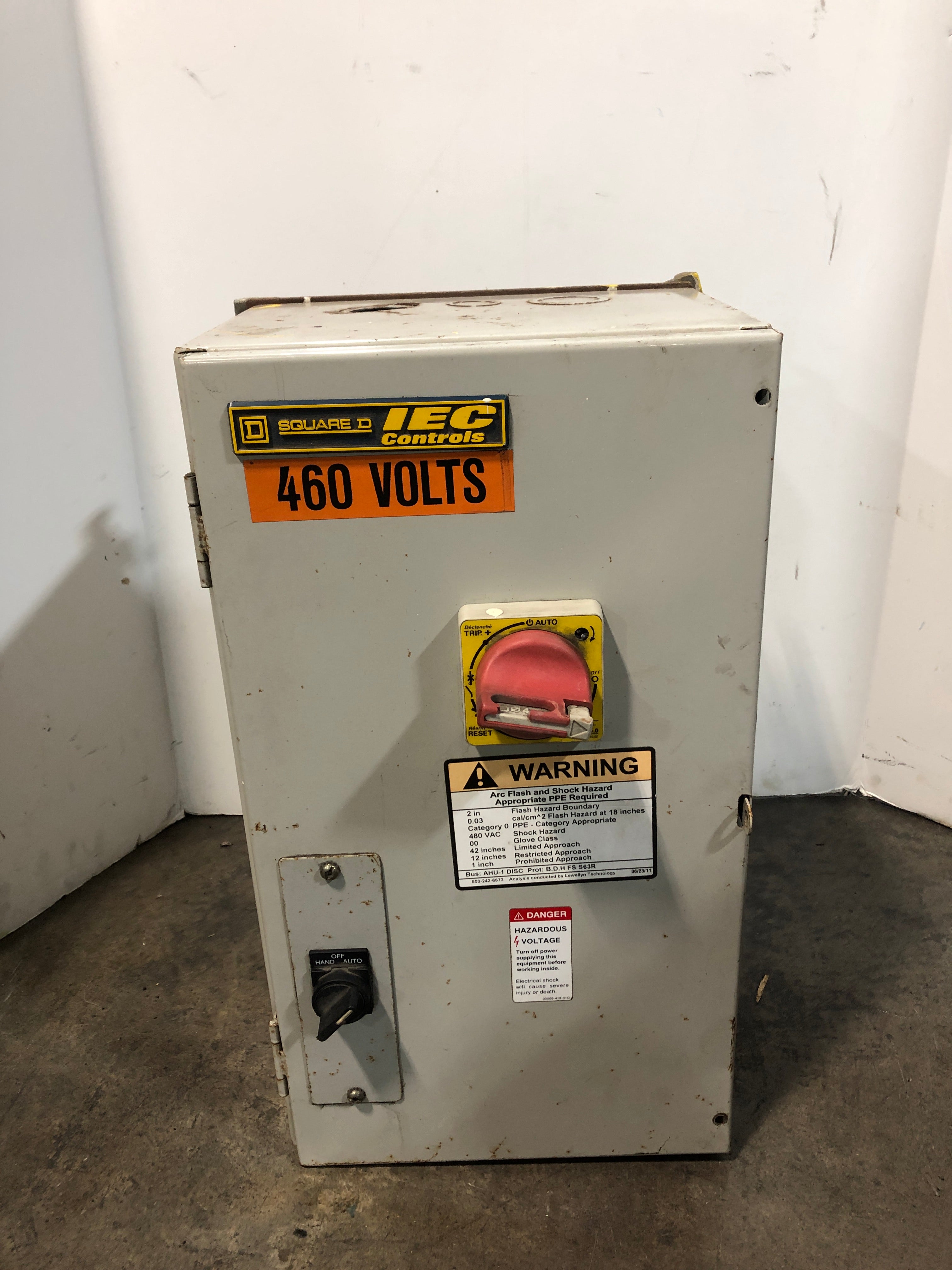 Square D LE1UI3246G6 Self-Protected Starter 600VAC 3PH
