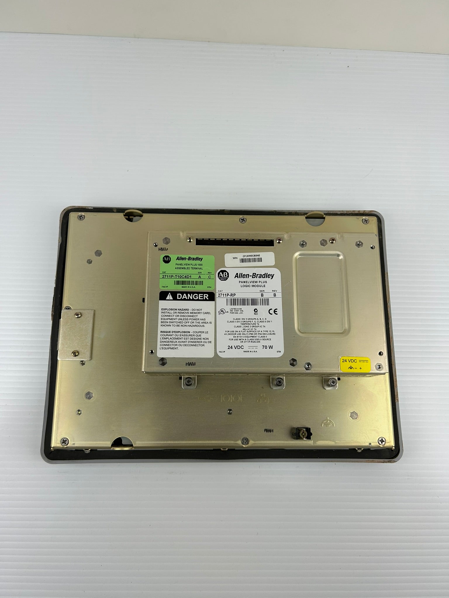 Allen Bradley 2711P-T10C4D1 /A Panelview Plus 1000 Screen 2711P-RP Logic Module