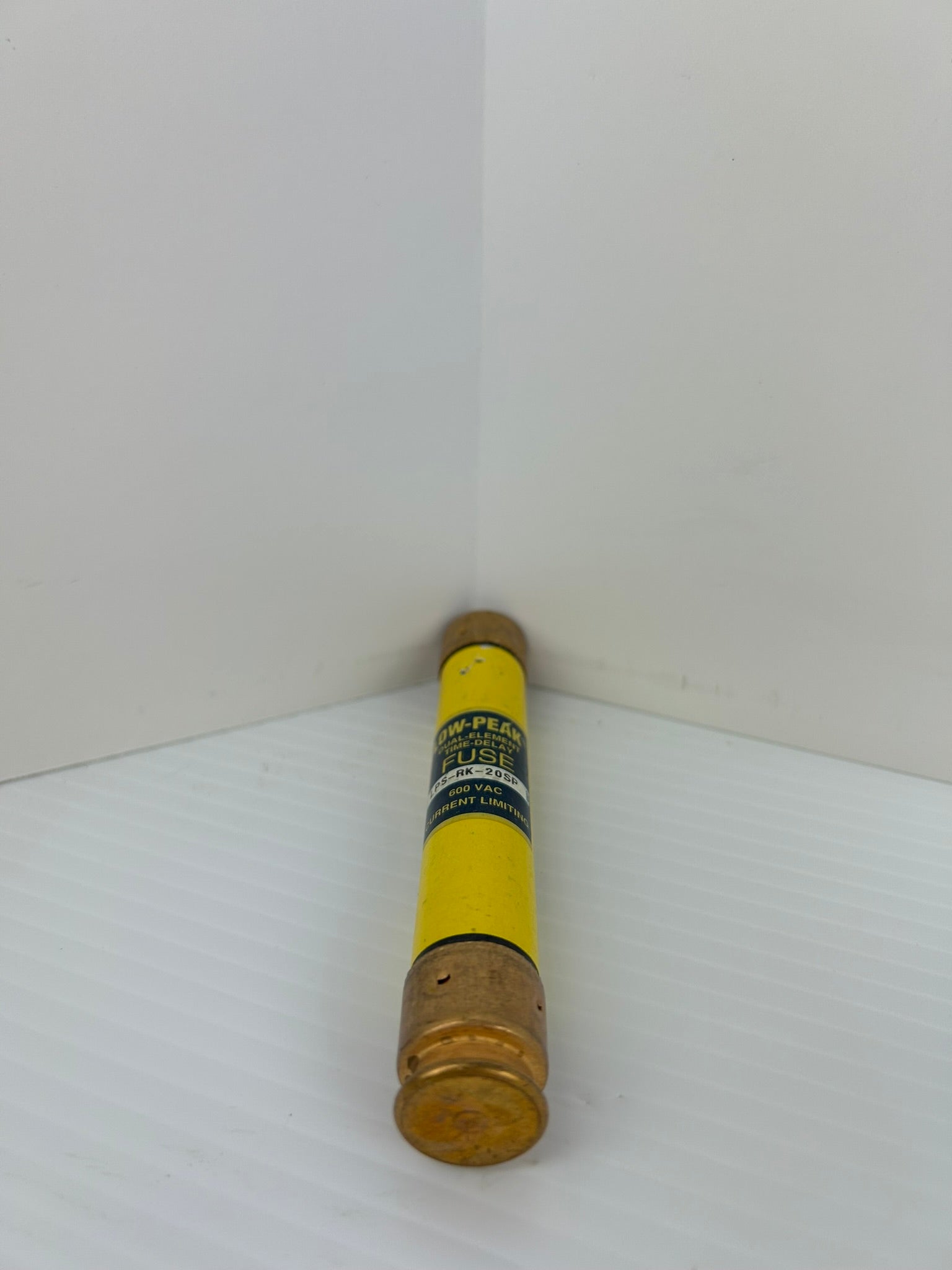 Bussmann LPS-RK-20SP Low-Peak Dual Element Time Delay Fuse 600VAC 20A - Lot of 7