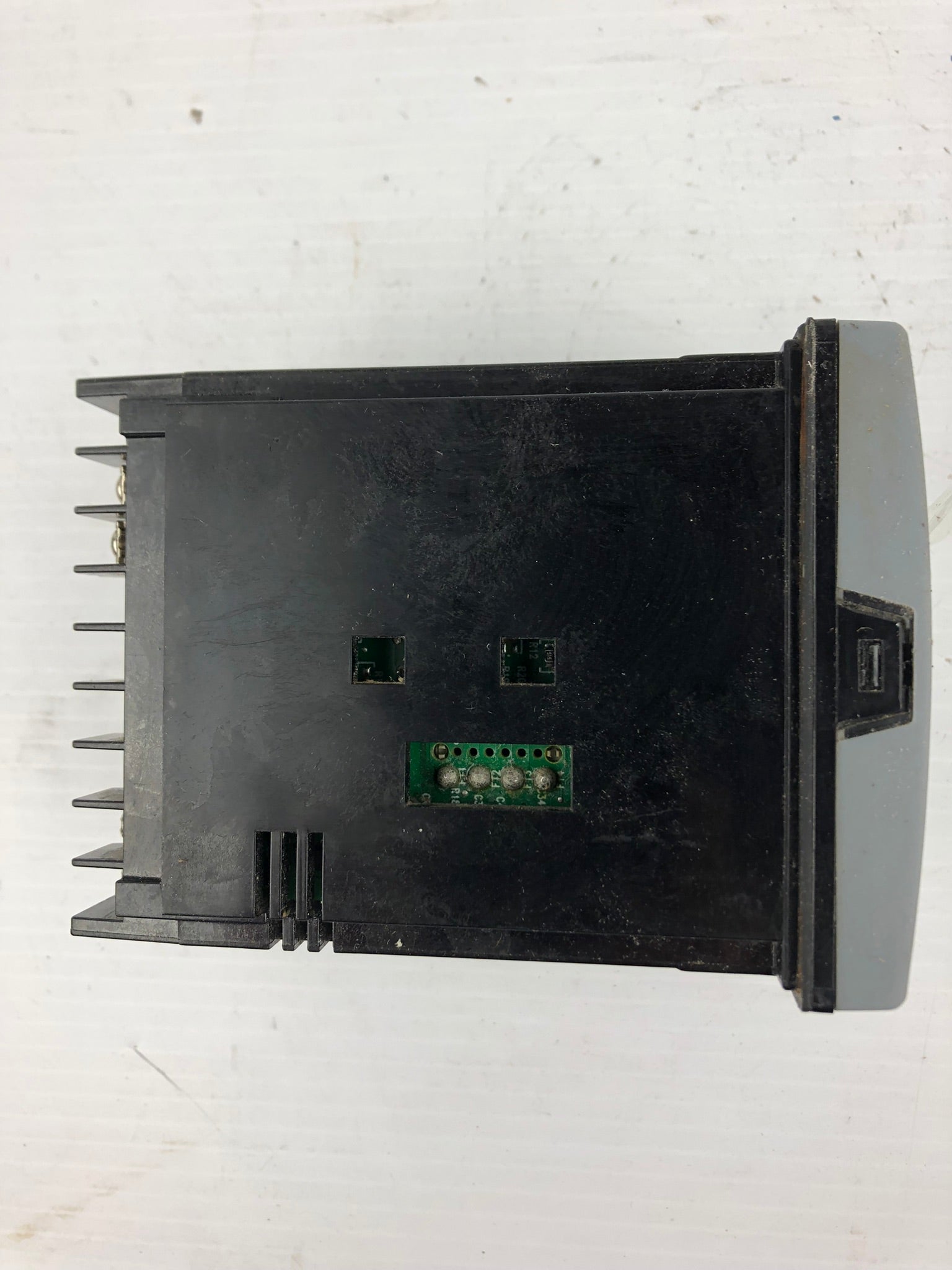 Honeywell DC2500-EE-1000-200-00000-00-0 Temperature Controller
