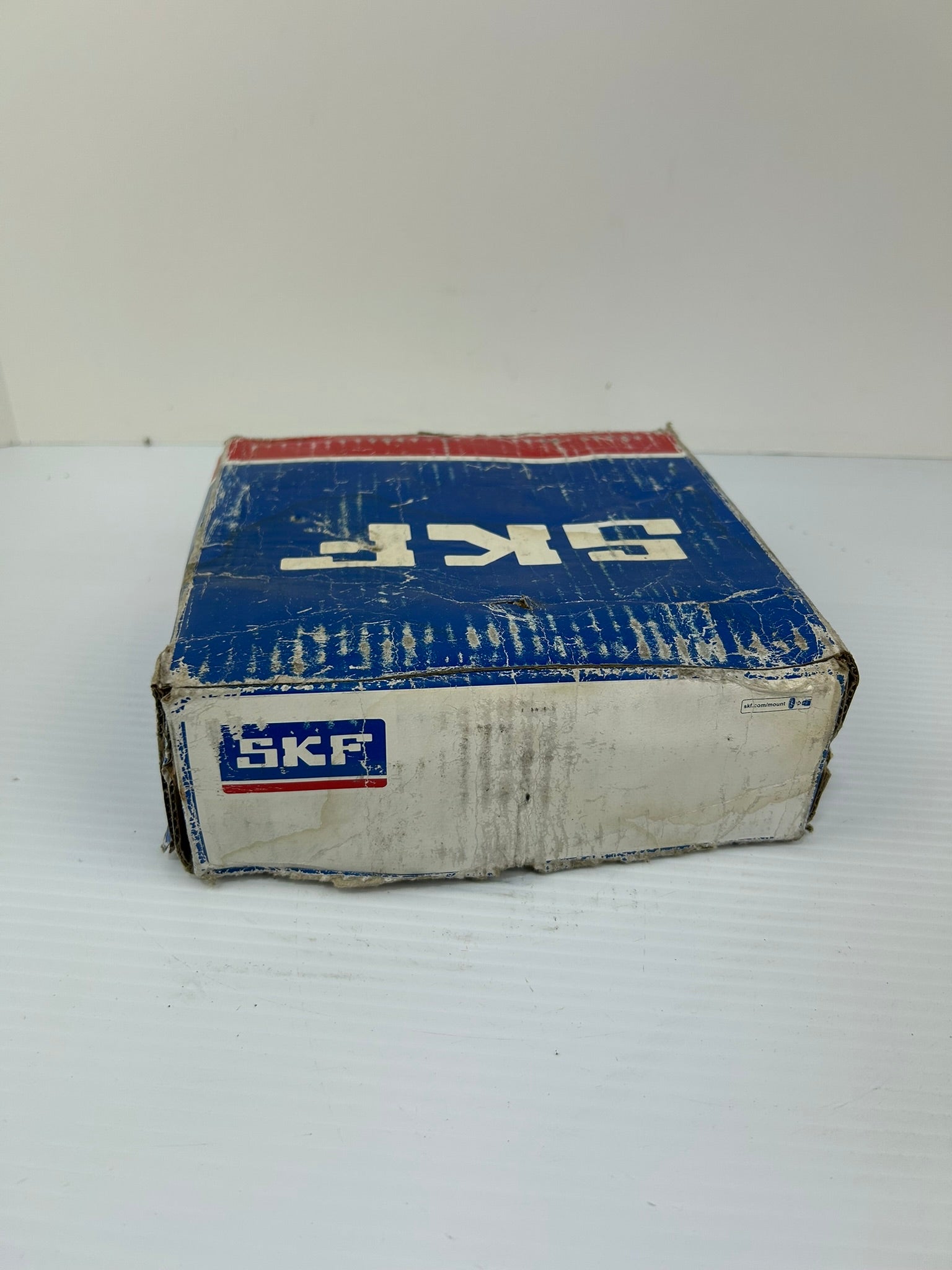 SKF 22318 E/C3 Spherical Roller Bearing