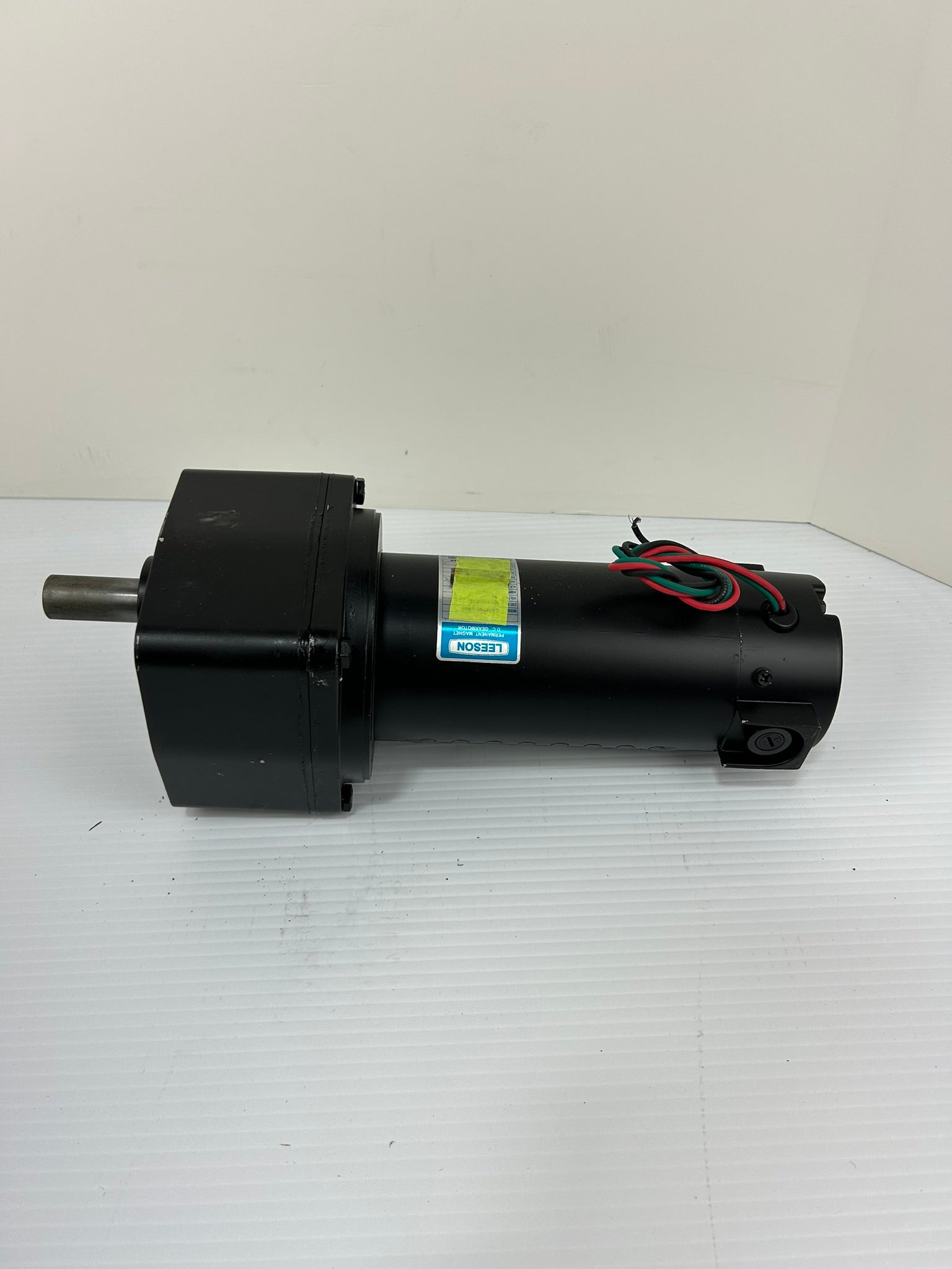 Leeson M1135112.00 Gear Motor CM34D25NZ58B DC Gearmotor 1/4 HP 165 RPM