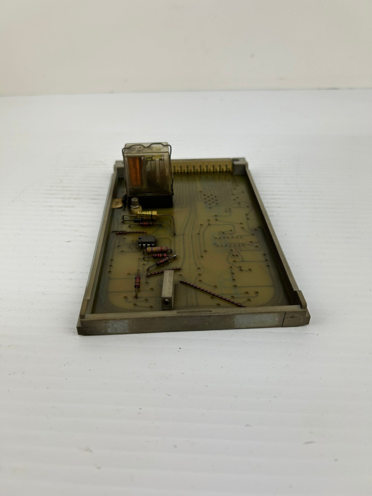 Barmag Electronic E126/00 Circuit Board with 1 Relay E126-00