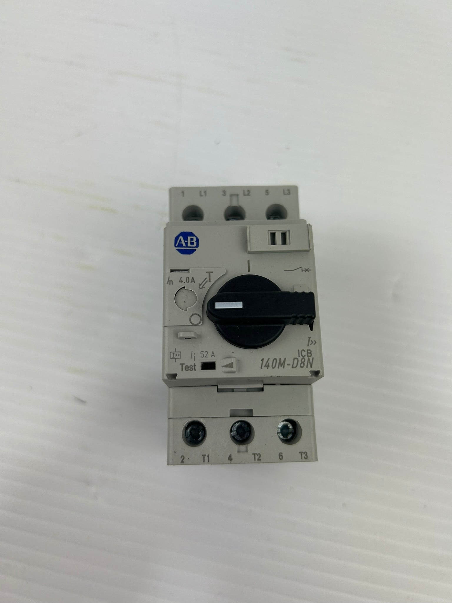 Allen-Bradley 140M-D8N-B40 Motor Starter Series C