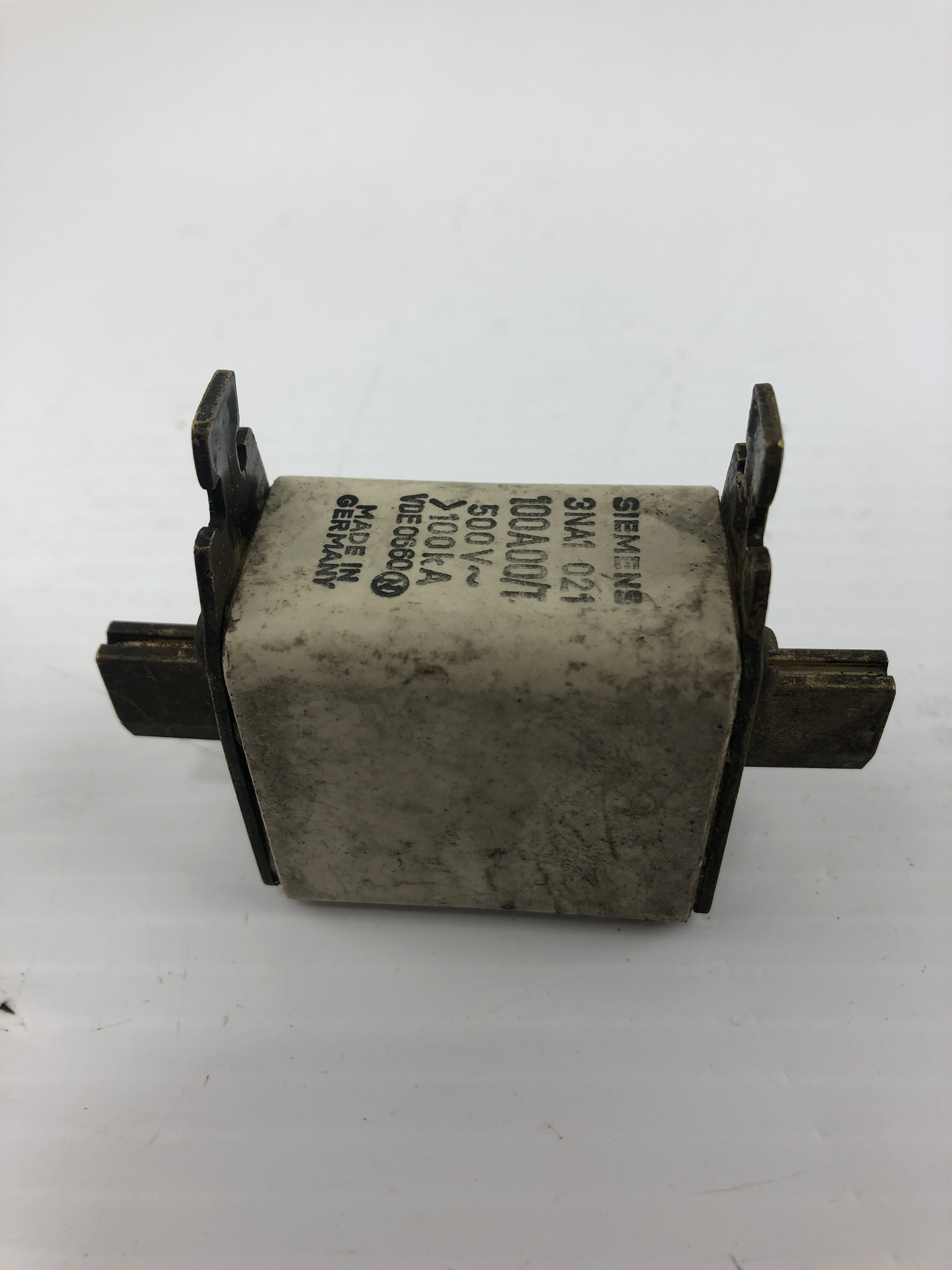 Siemens 3NA1 021 Fuse 100A00/T 500V~ 100kA VDE0660