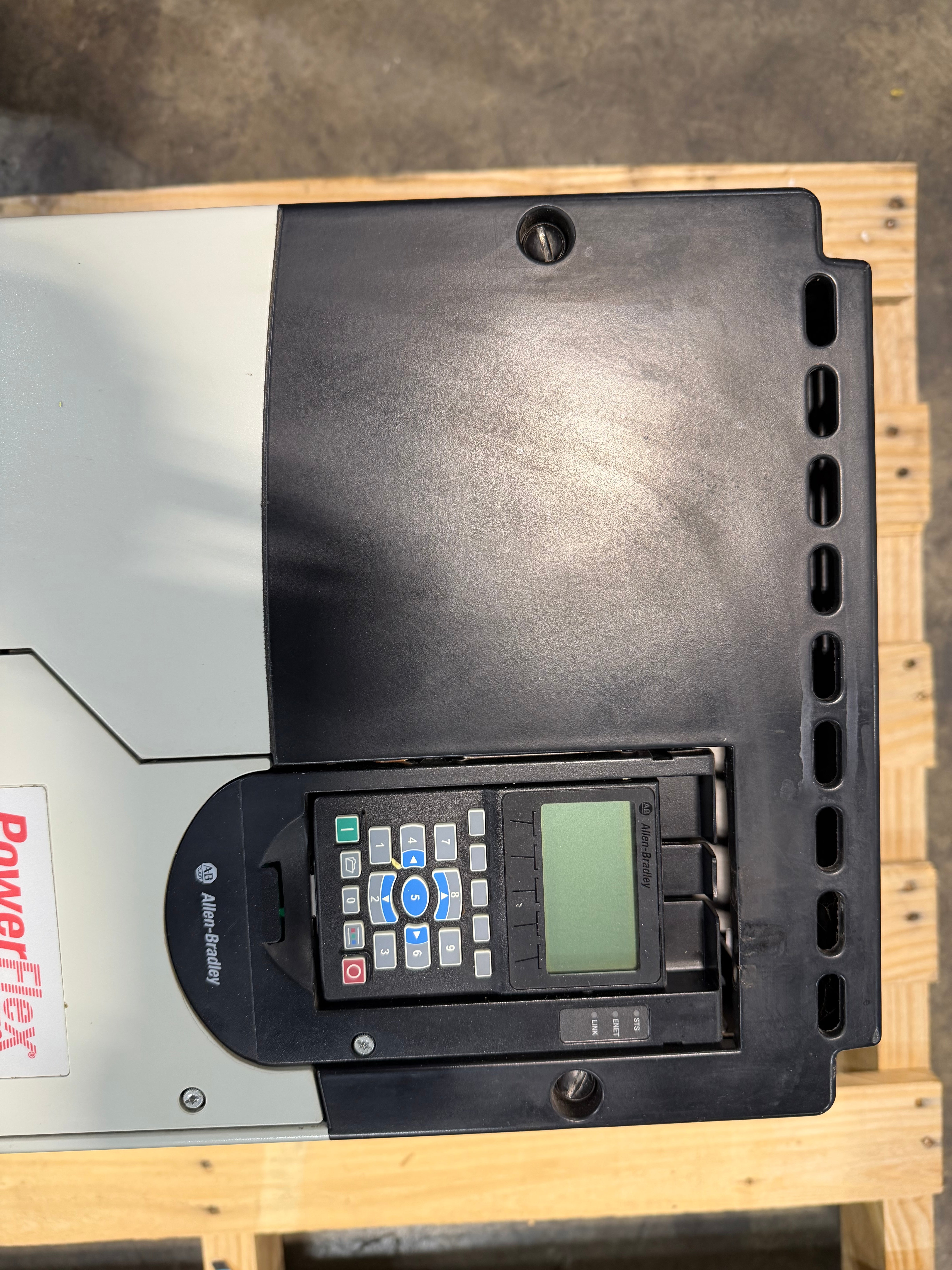Allen Bradley PowerFlex 735 20F1AND186AA0NNNNN 3PH 480 V Series A
