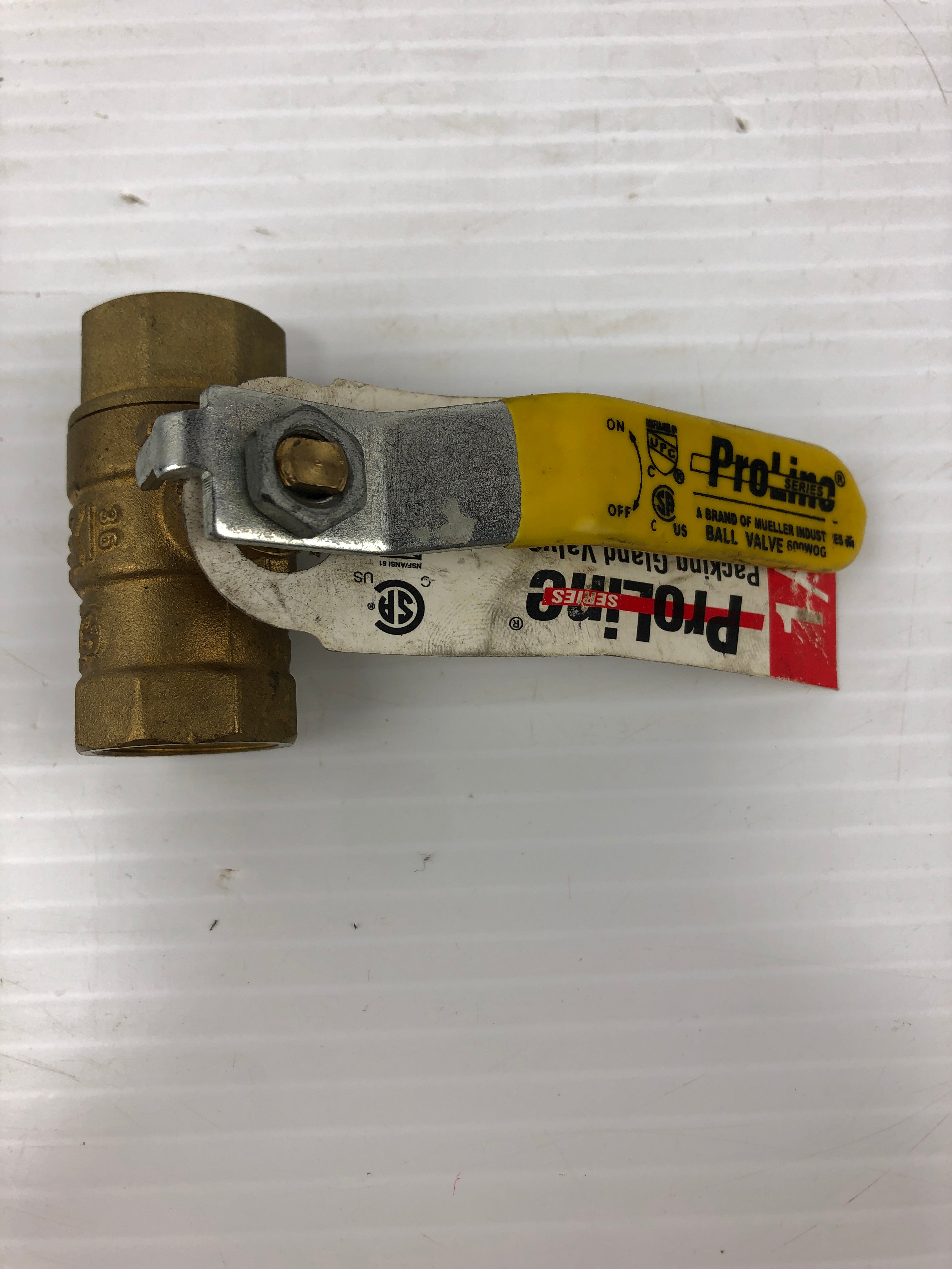 Pro Line Ball Valve 600WOG 1/2"