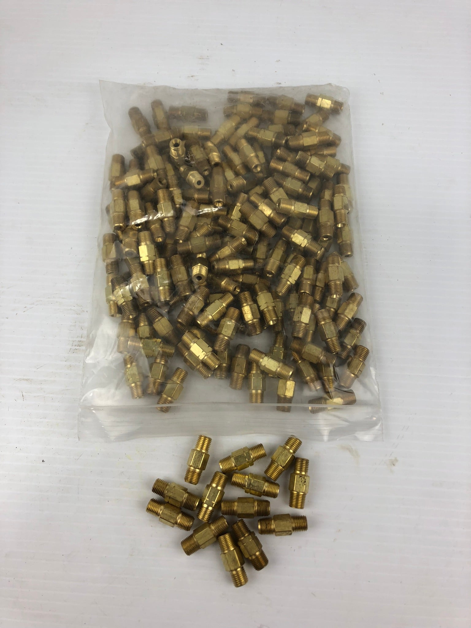 Hex Nipple Brass Pipe Fitting 1/4" ID - Lot of 160