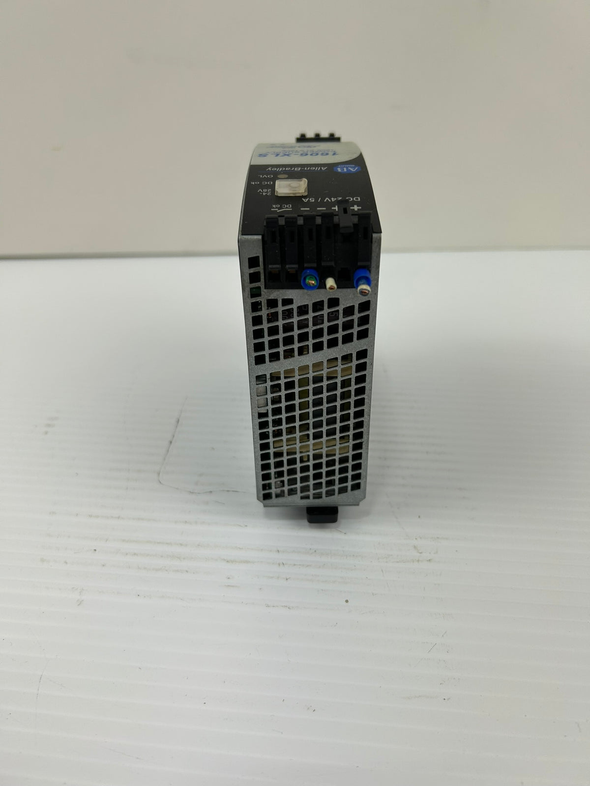 Allen Bradley 1606-XLS Power Supply 1606-XLS120E Series A 1PH 24V 5A 120W