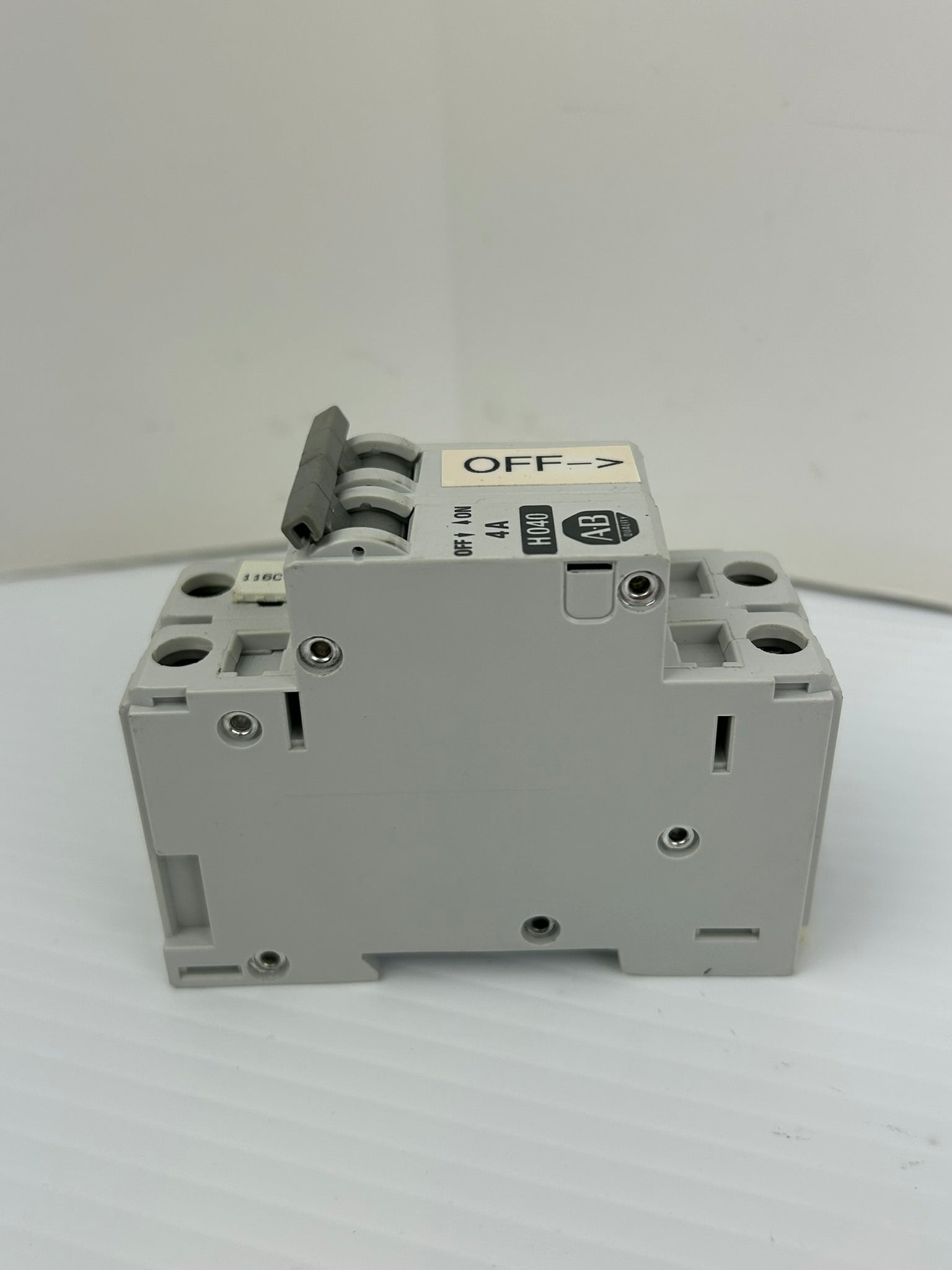 Allen-Bradley 1492-CB2 Circuit Breaker H040 Series B 480VAC 4A 2P - Lot of 3