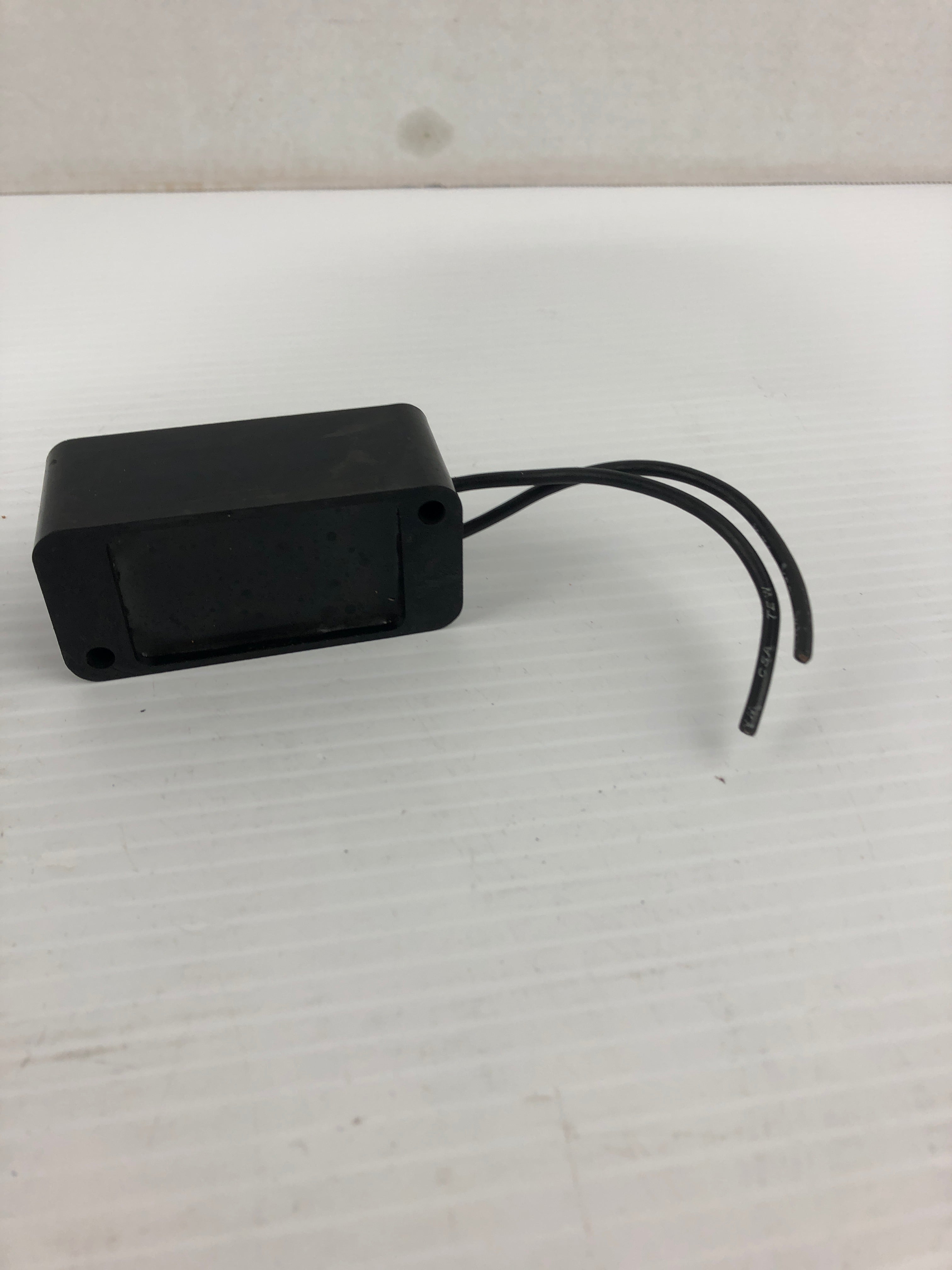 ACUSHNET 1-020-0022 Capacitor INR-328