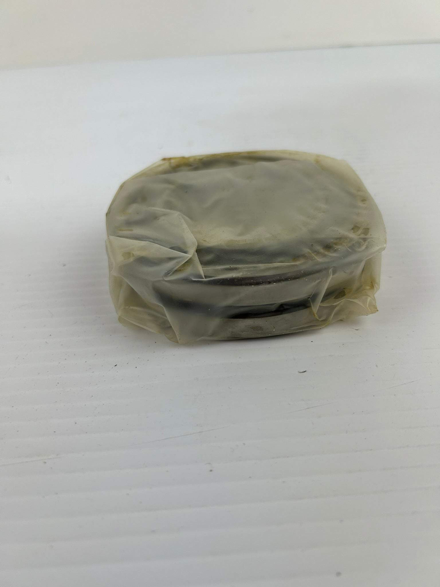 SKF 22211 CCKJ/W33 Spherical Roller Bearing 22211-CCKJ-W33 22211CCKJW33