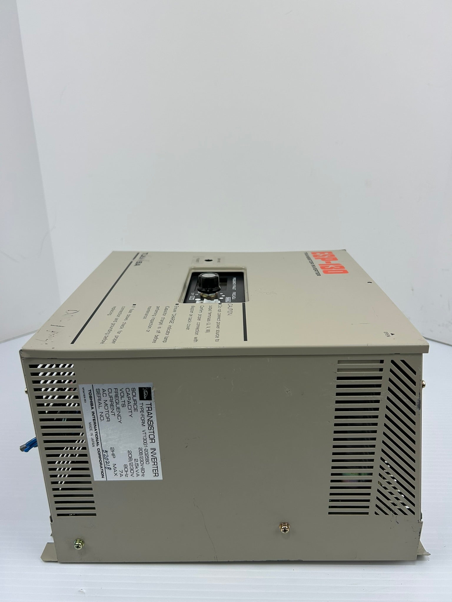 Toshiba VT130G1-2025B0 Transistor Inverter ESP-130 2HP 2.5kVA 208/230V 7A 80Hz