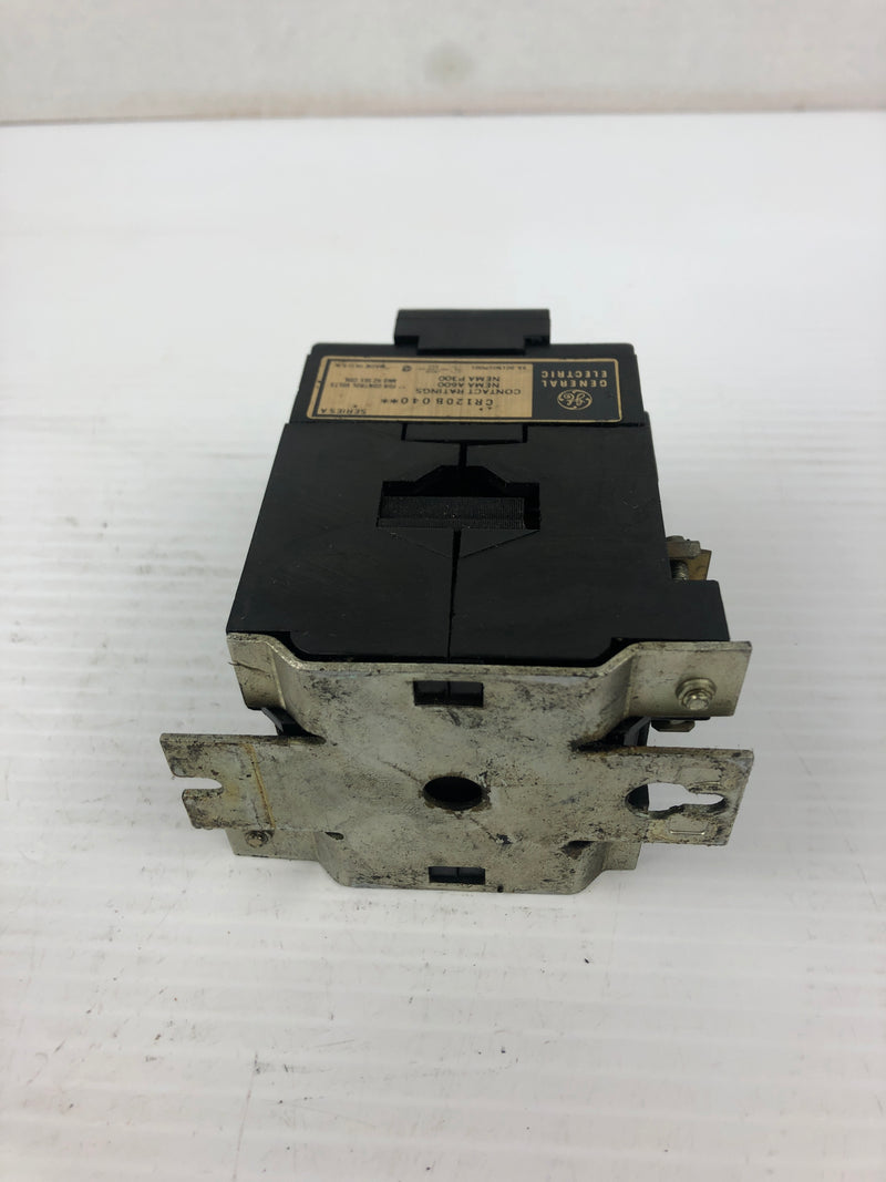 General Electric CR120B040** Industrial Relay Series A