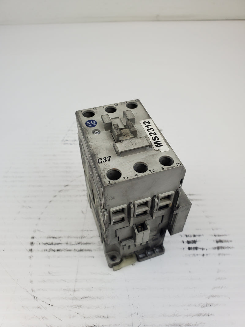 Allen-Bradley 100-C37*00 Series C Contactor With 100-S Series B Contact Block