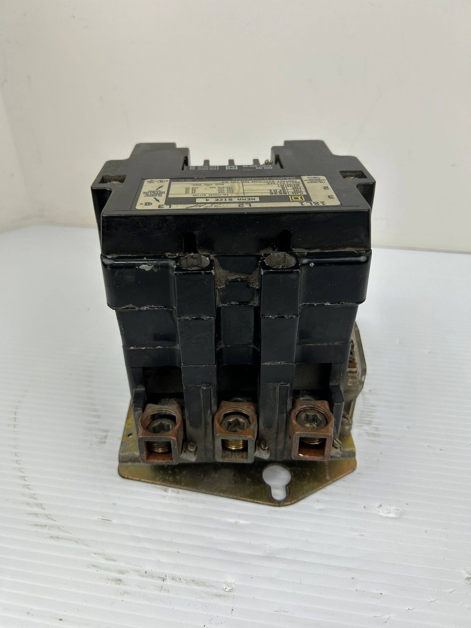 Square D 8536 SF01 Starter Contactor Series A Nema Size 4