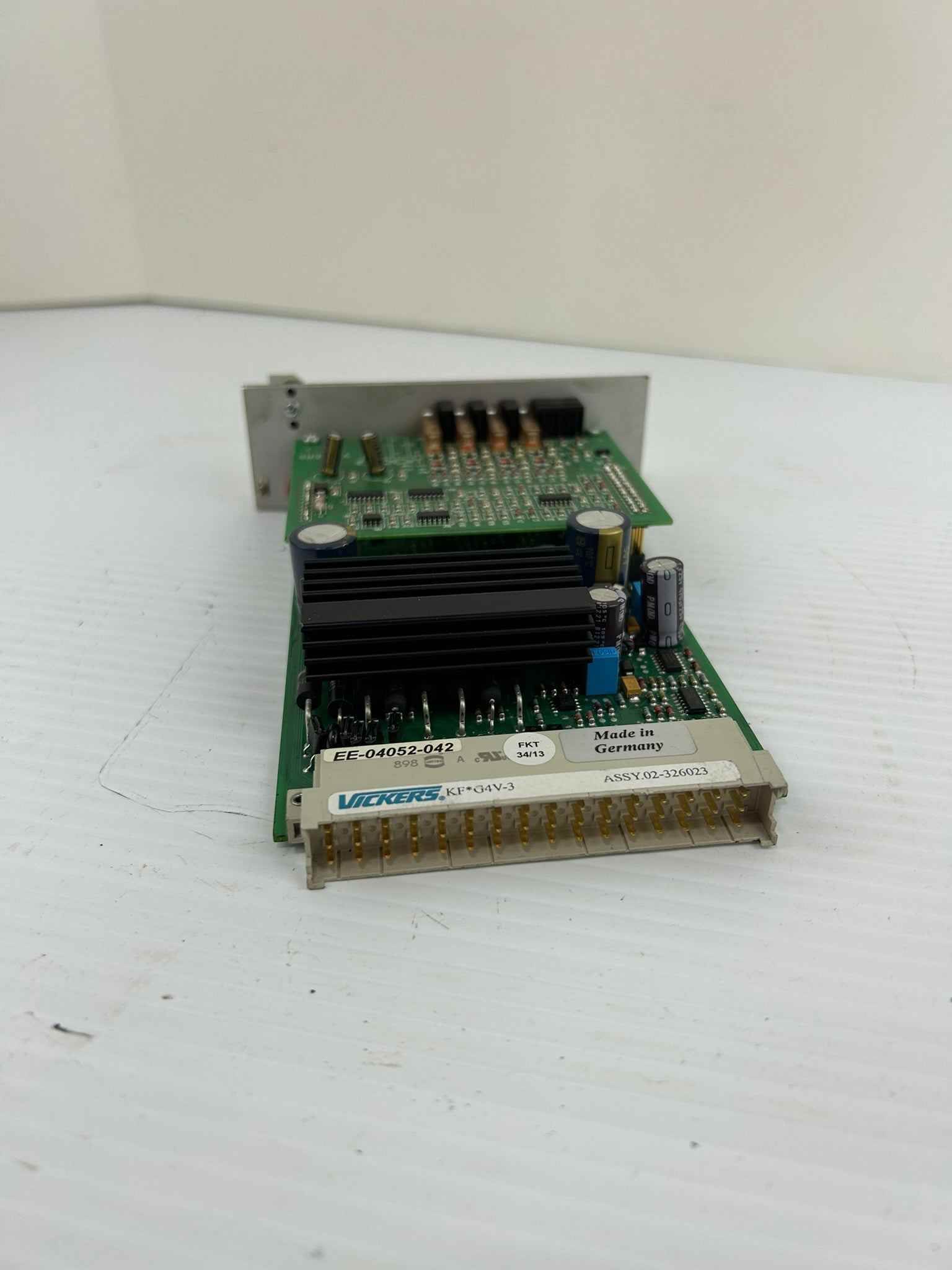 Vickers EEA-PAM-533-B-32 Power Amplifier Card EE-04052-042 24VDC 02-326023