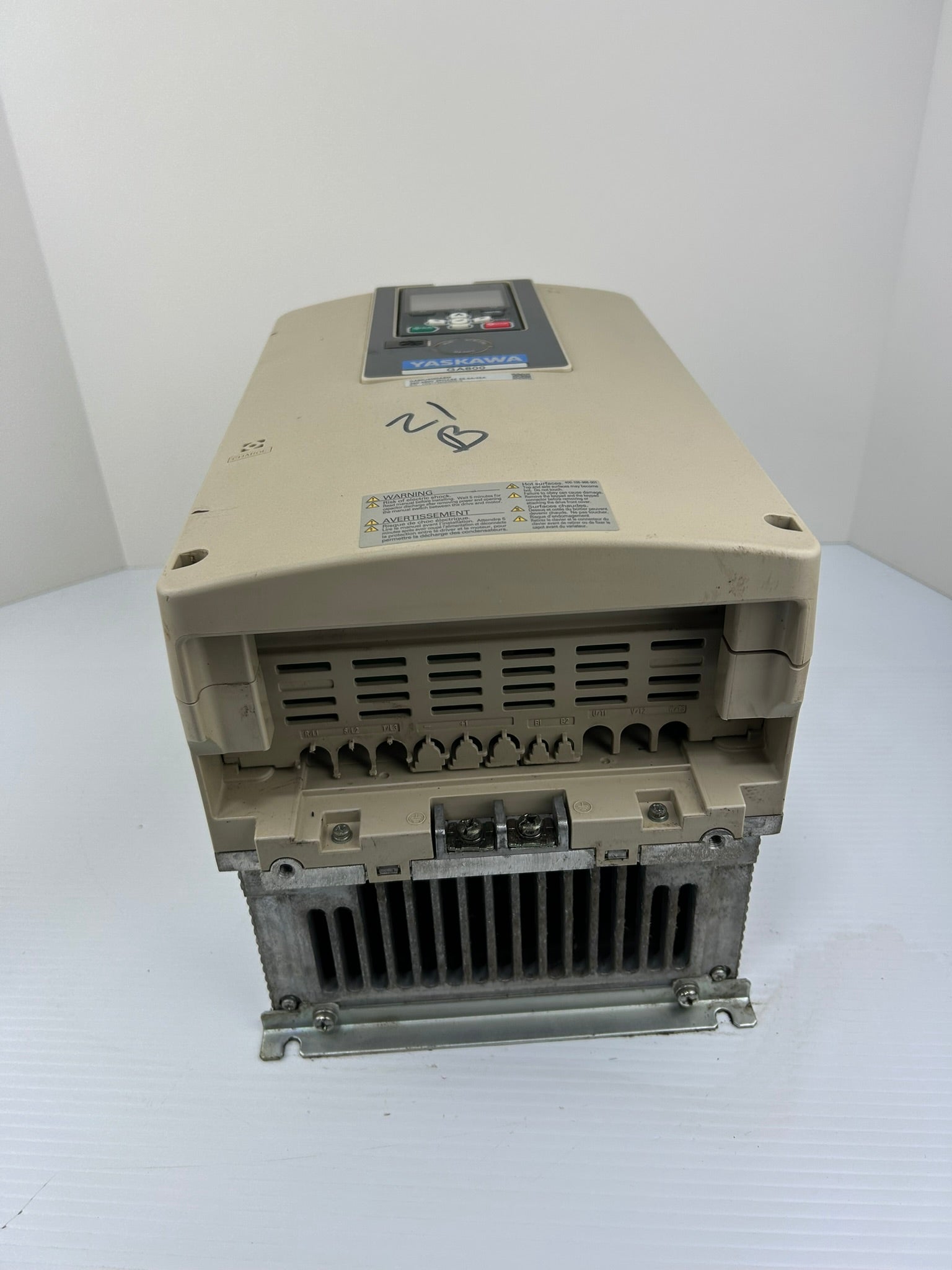 Yaskawa Electric GA80U4060ABM AC Drive Rev B CIPR-GA80U4060ABMA-AAAANA GA800