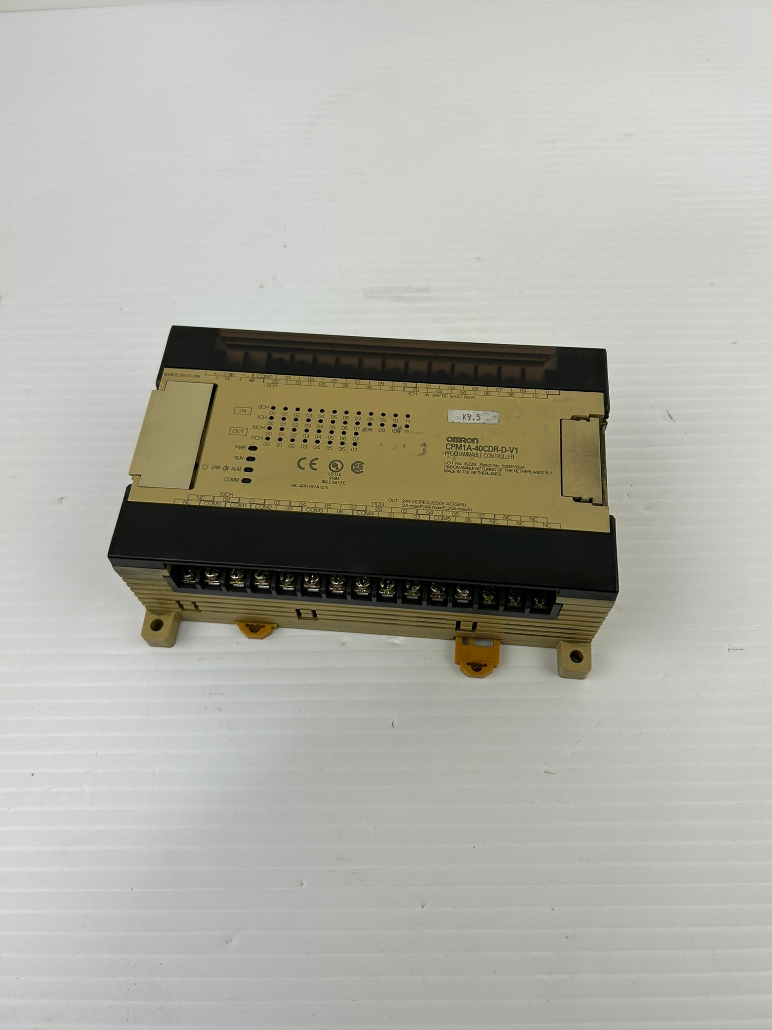 Omron CPM1A-40CDR-D-V1 Programmable Controller